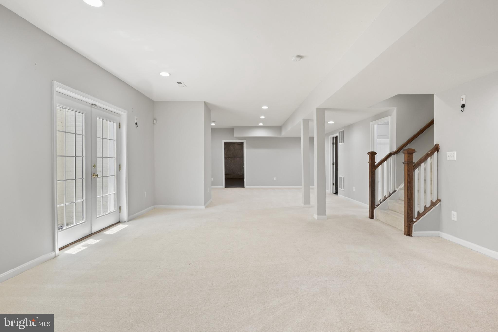 STONE RIDGE SOUTH - Residential Lease