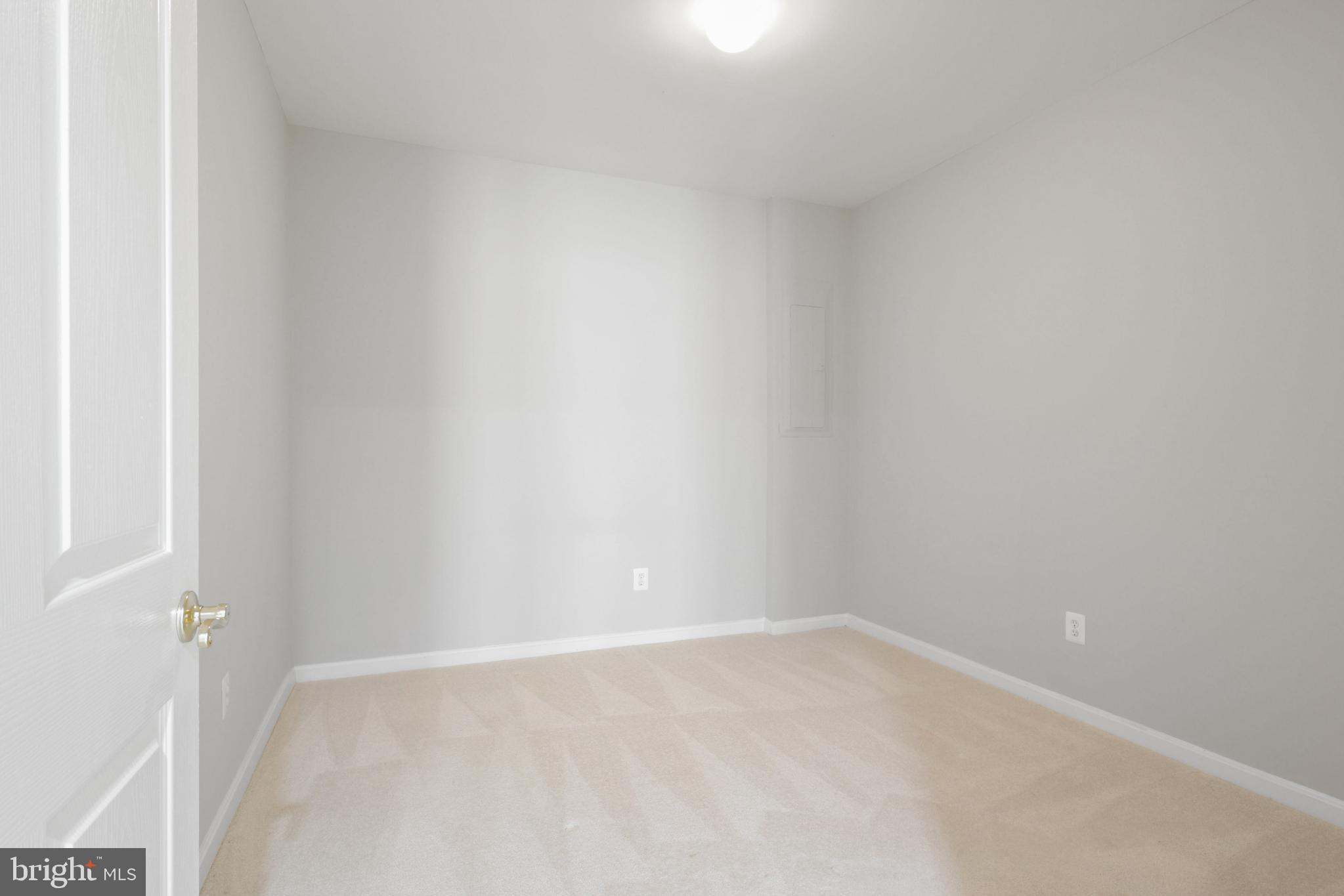 STONE RIDGE SOUTH - Residential Lease