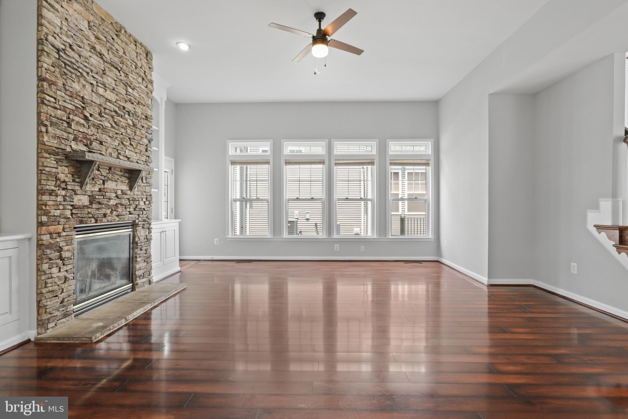 STONE RIDGE SOUTH - Residential Lease