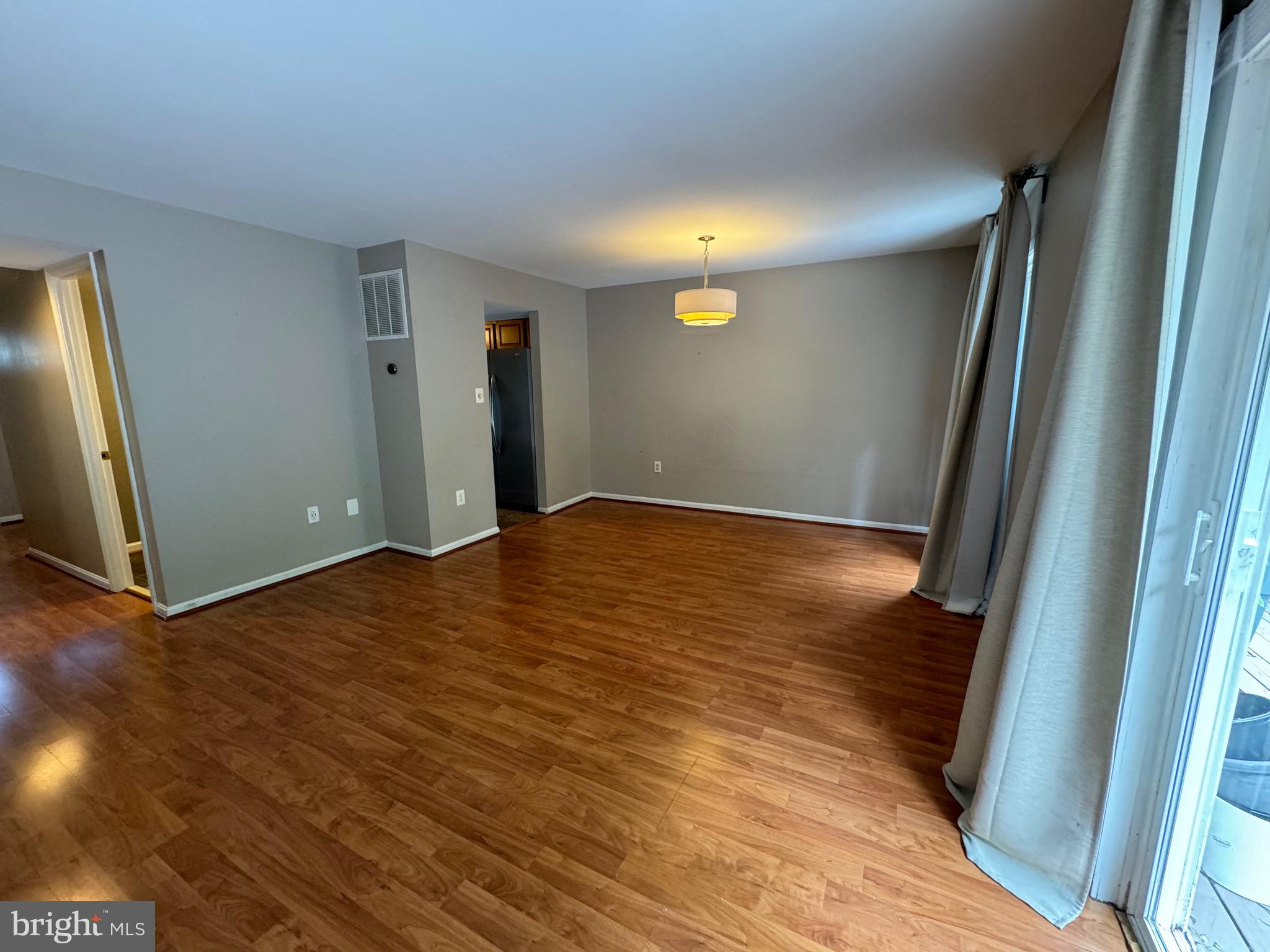 LAKE RIDGE - Residential Lease