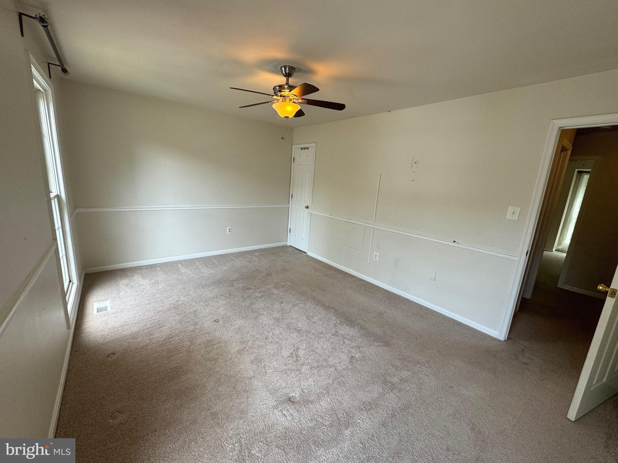 LAKE RIDGE - Residential Lease