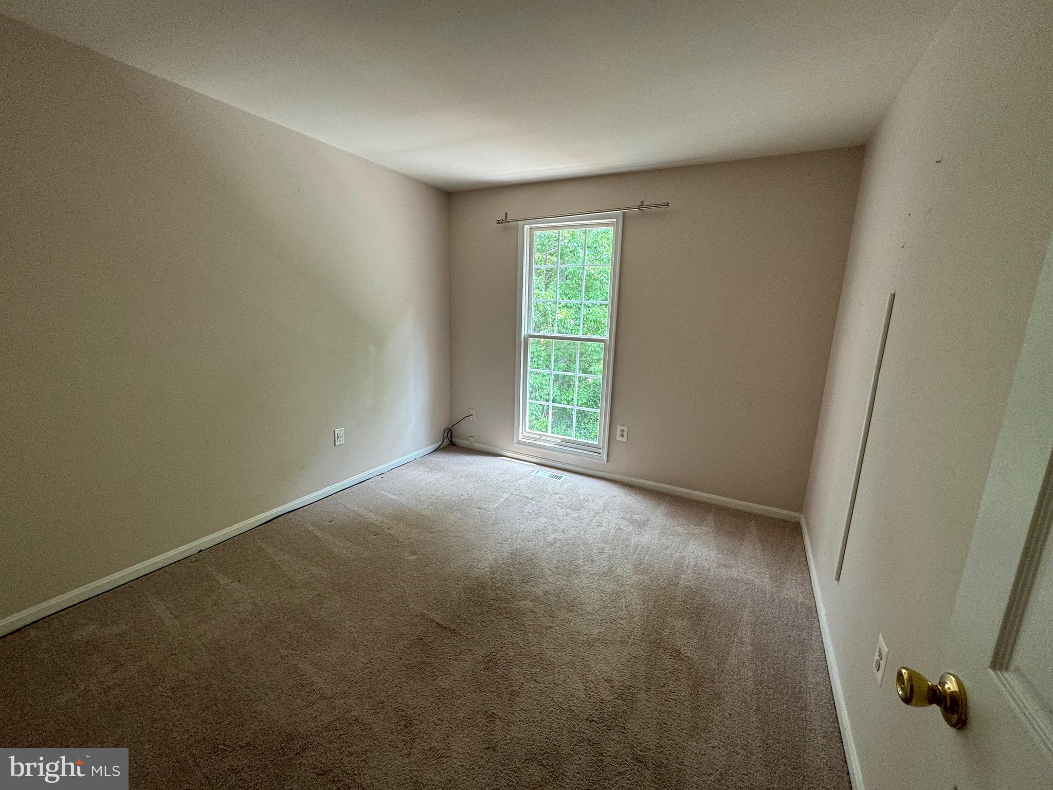 LAKE RIDGE - Residential Lease