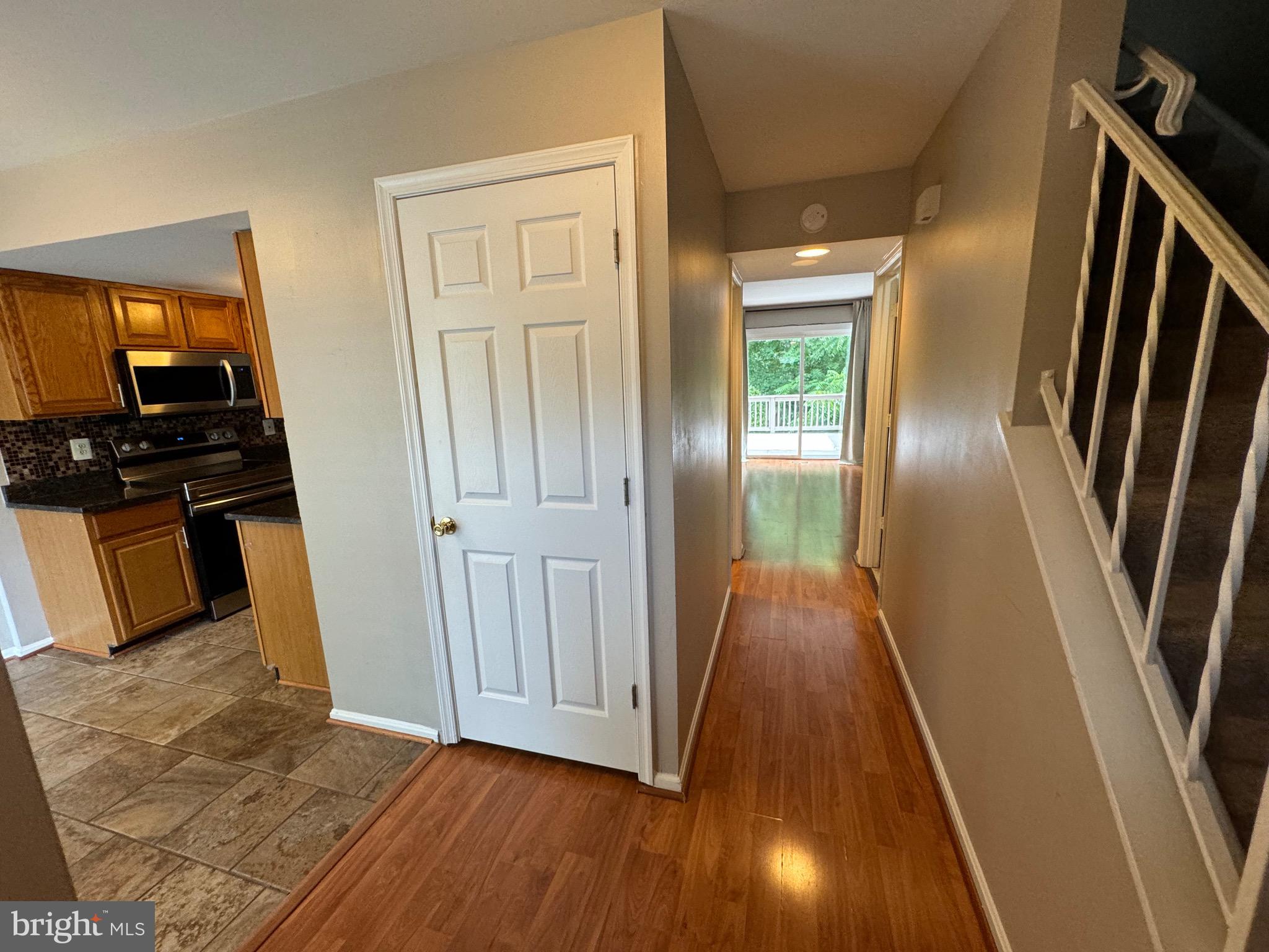 LAKE RIDGE - Residential Lease