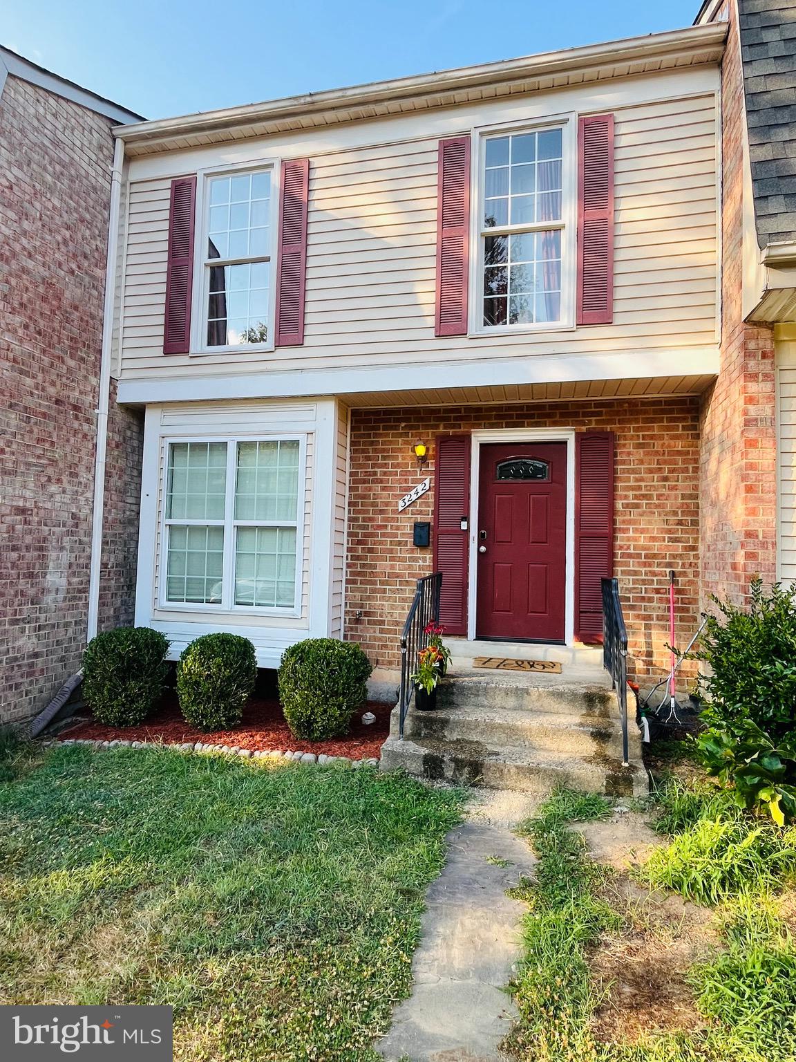 LAKE RIDGE - Residential Lease