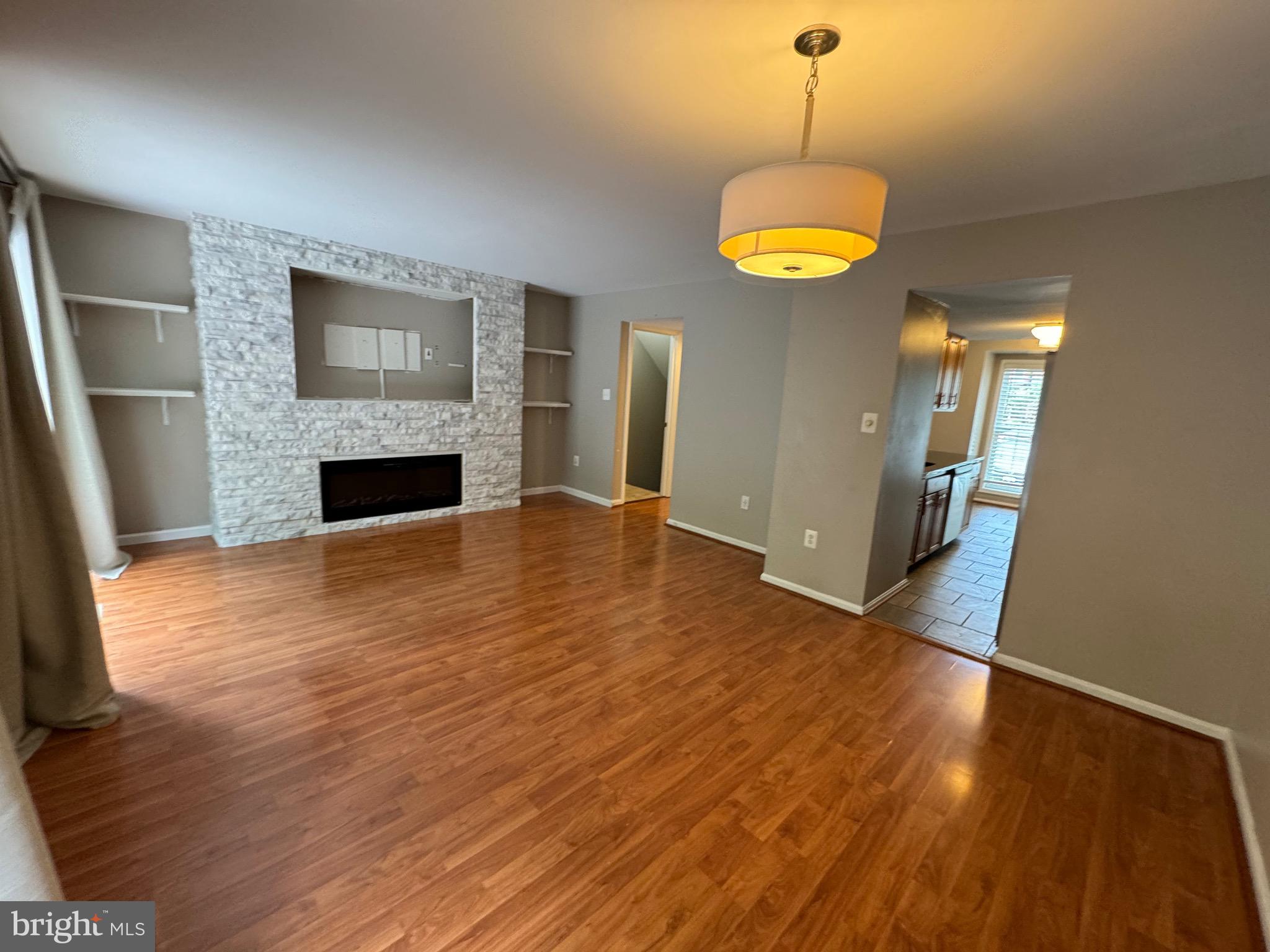 LAKE RIDGE - Residential Lease