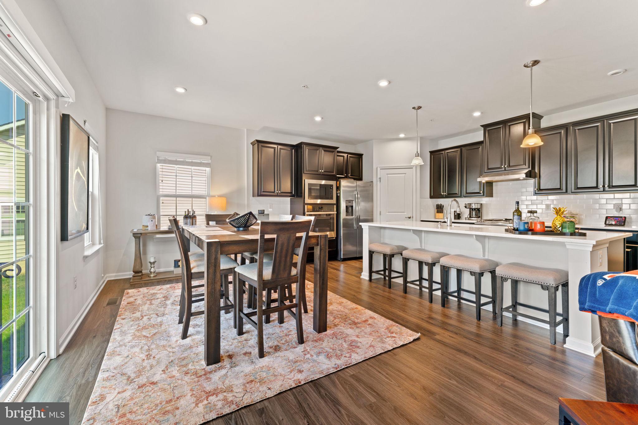 OAK CREEK CLUB - Residential