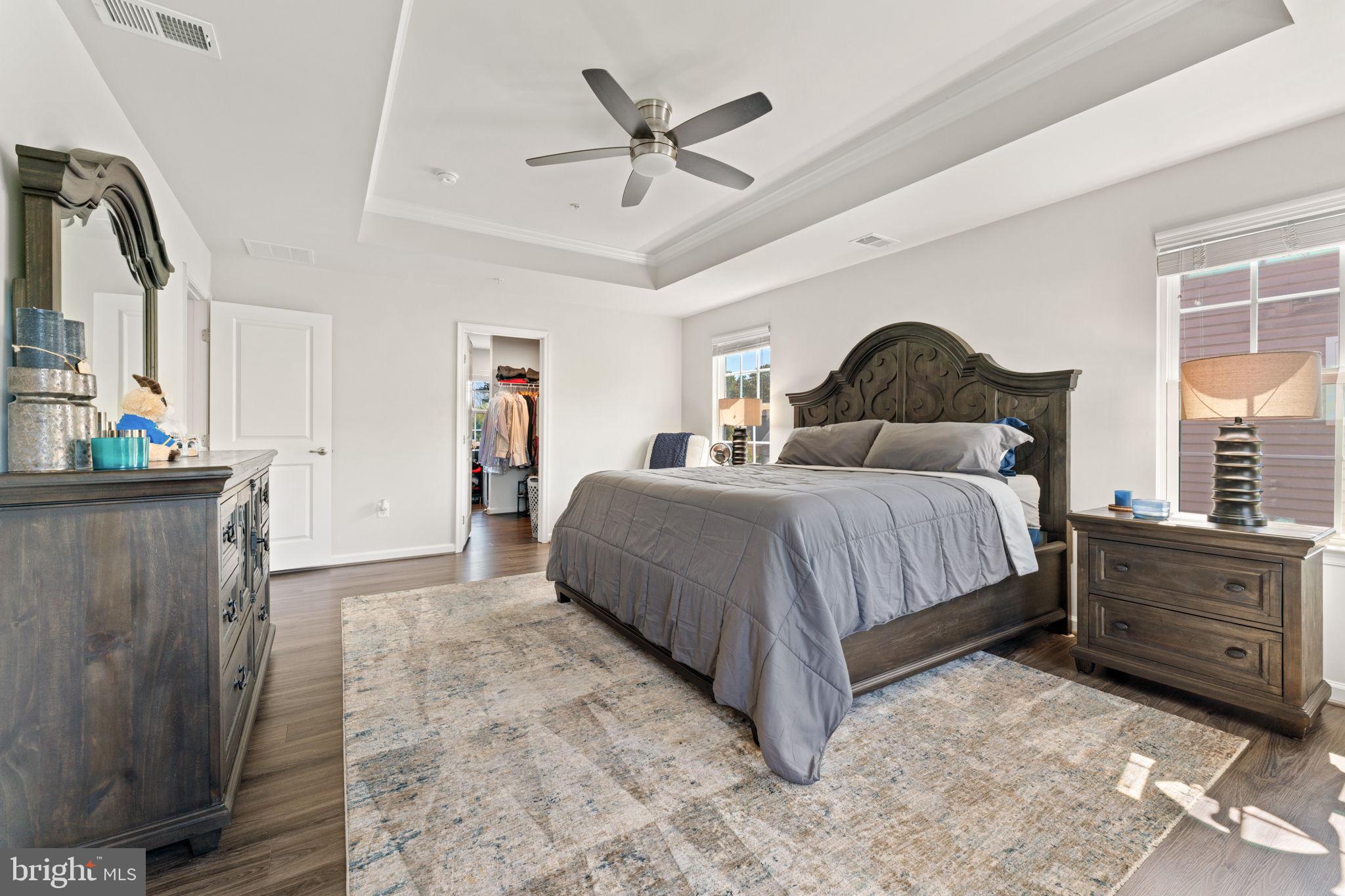 OAK CREEK CLUB - Residential