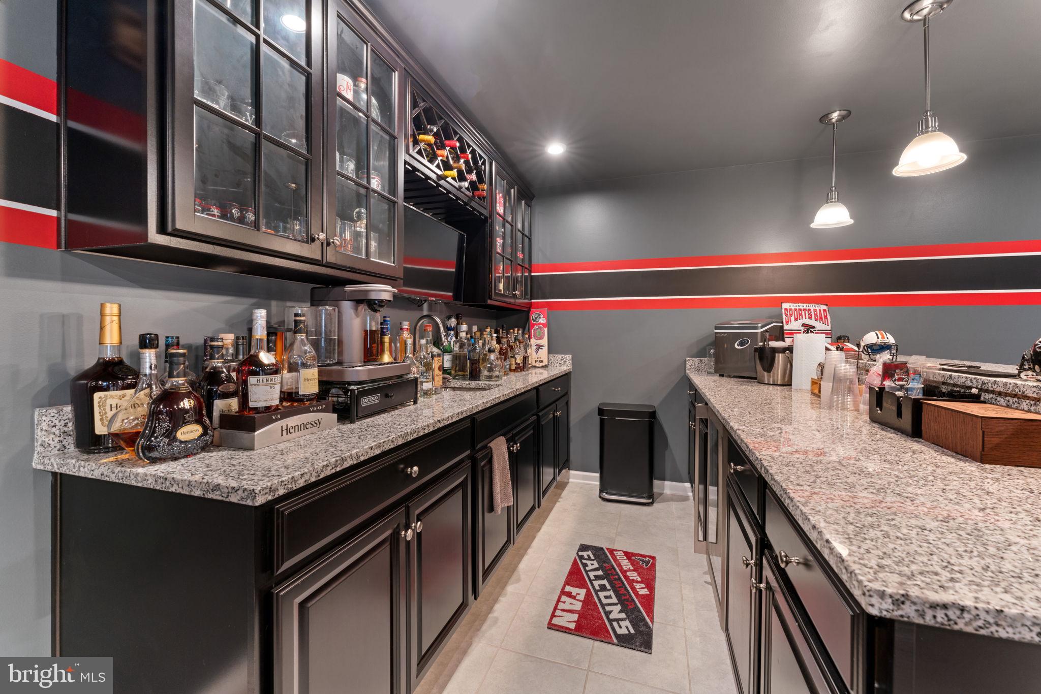 OAK CREEK CLUB - Residential