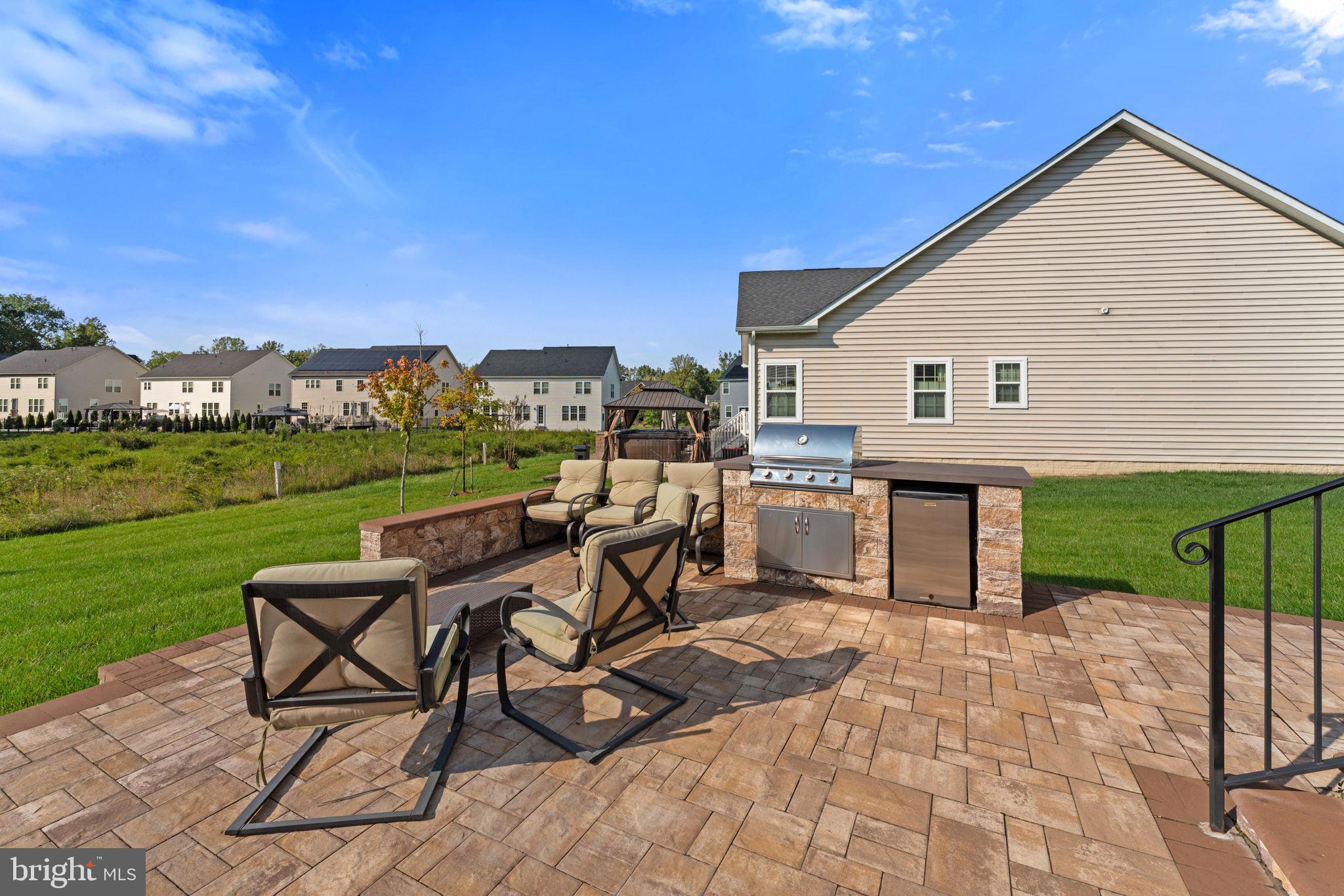 OAK CREEK CLUB - Residential