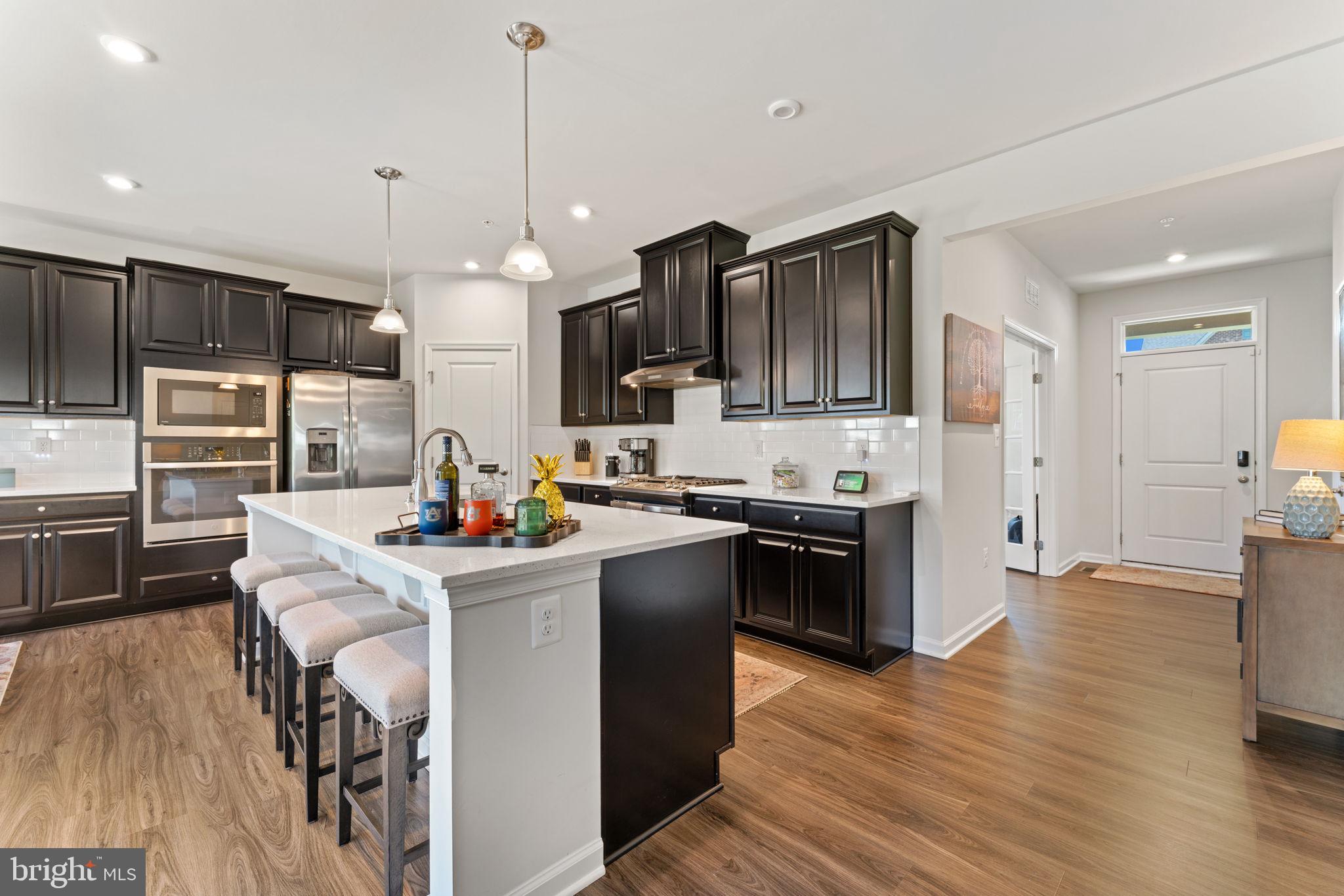 OAK CREEK CLUB - Residential