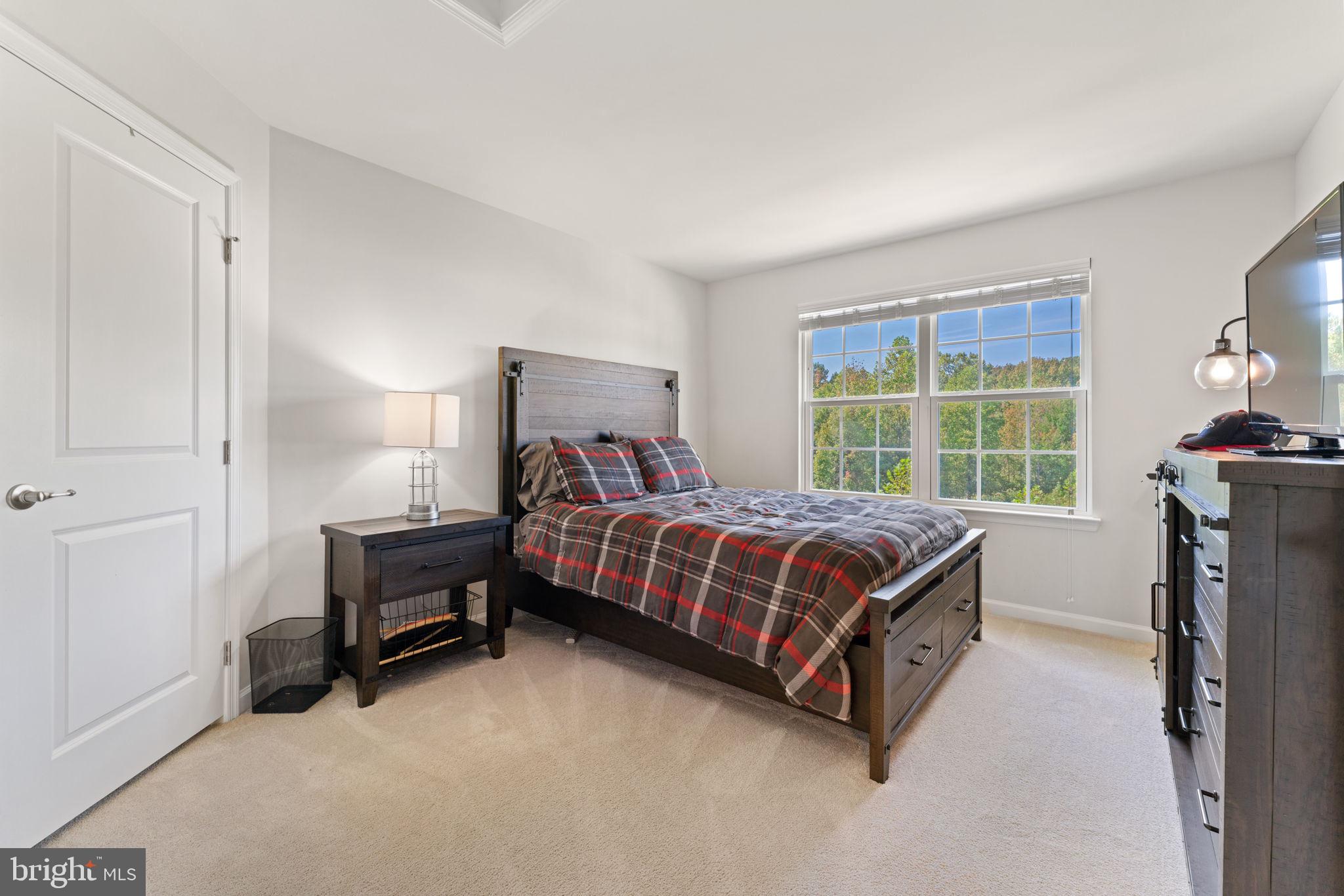 OAK CREEK CLUB - Residential