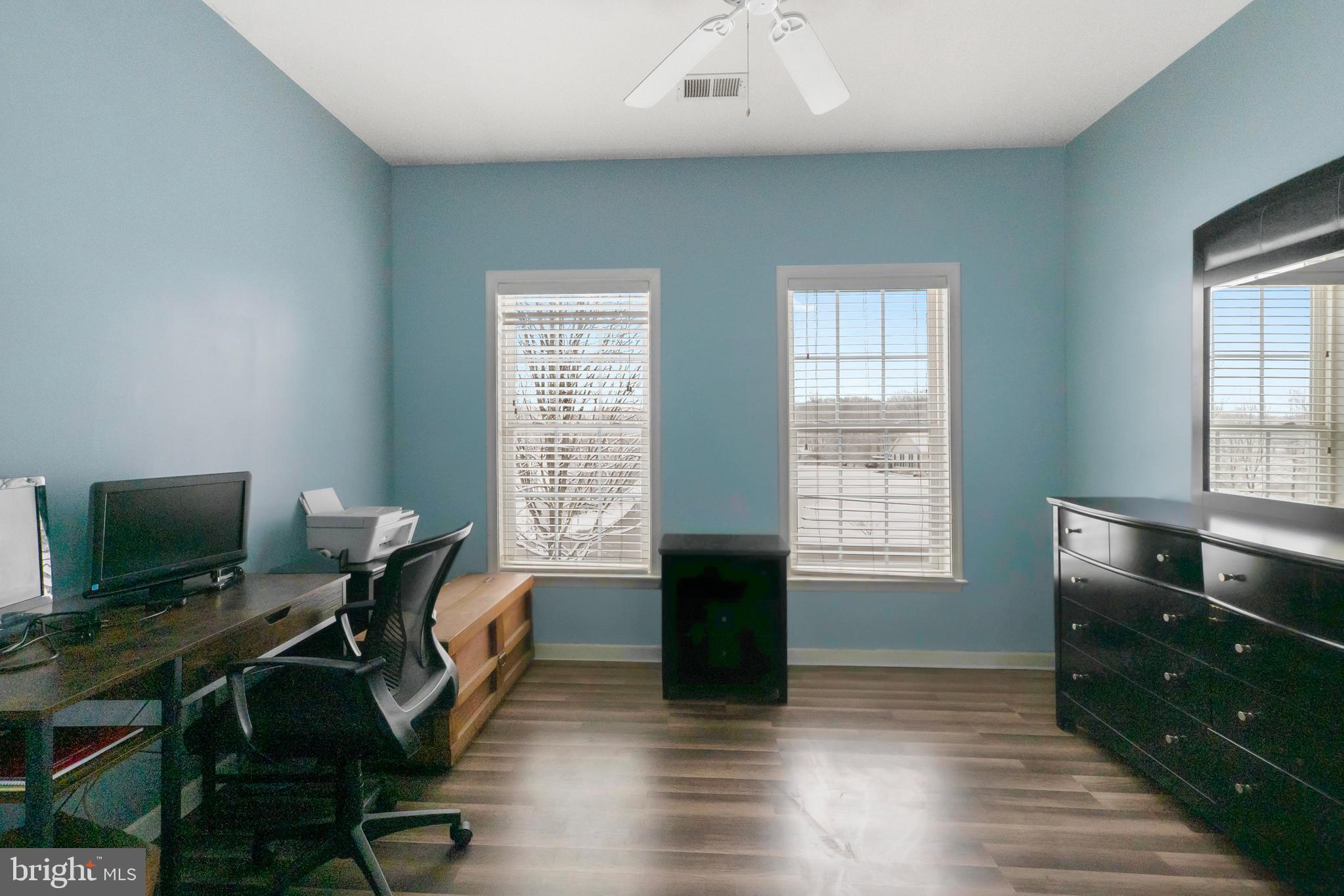 SUMMIT VIEW ESTATES - Residential