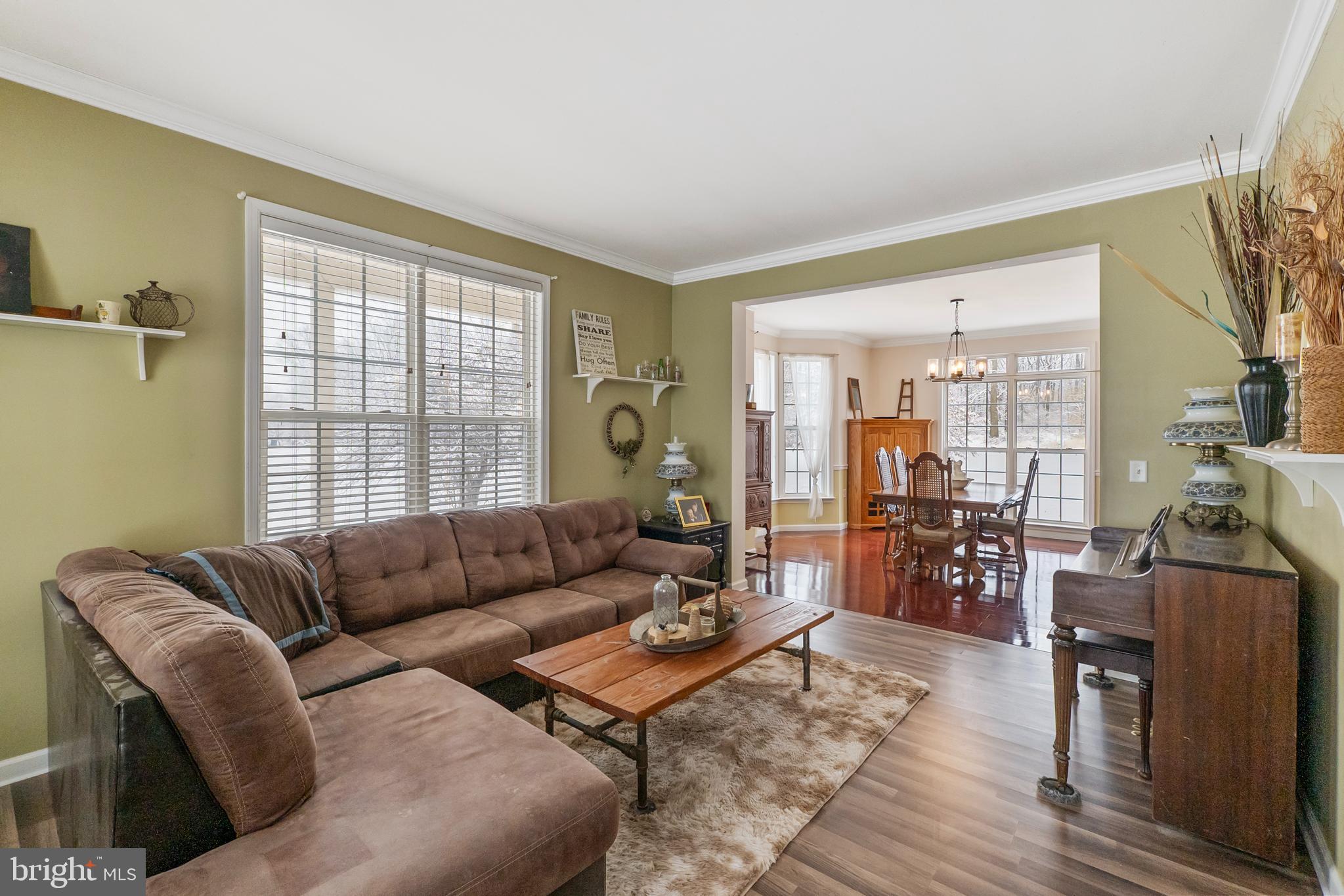 SUMMIT VIEW ESTATES - Residential