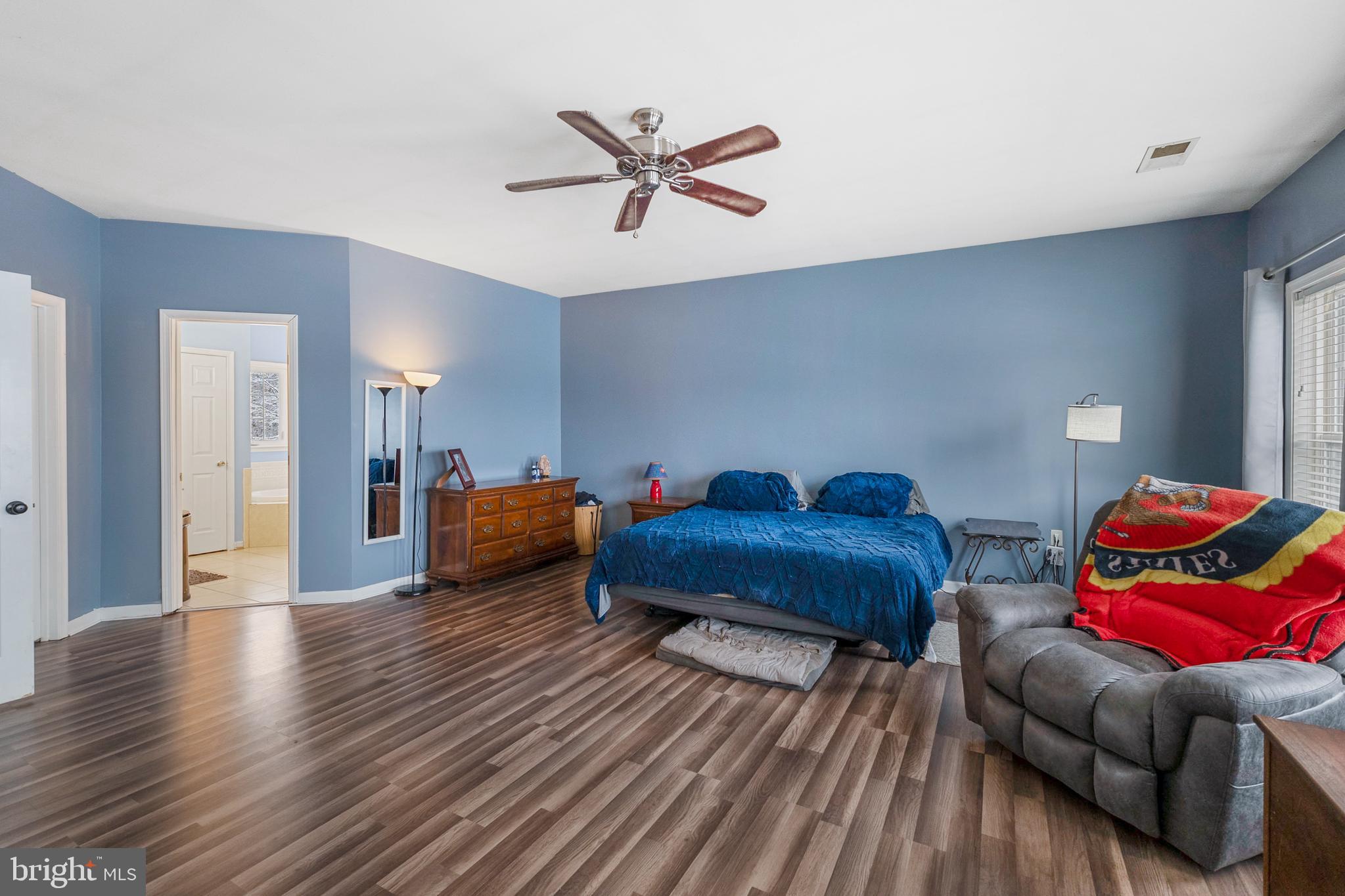 SUMMIT VIEW ESTATES - Residential