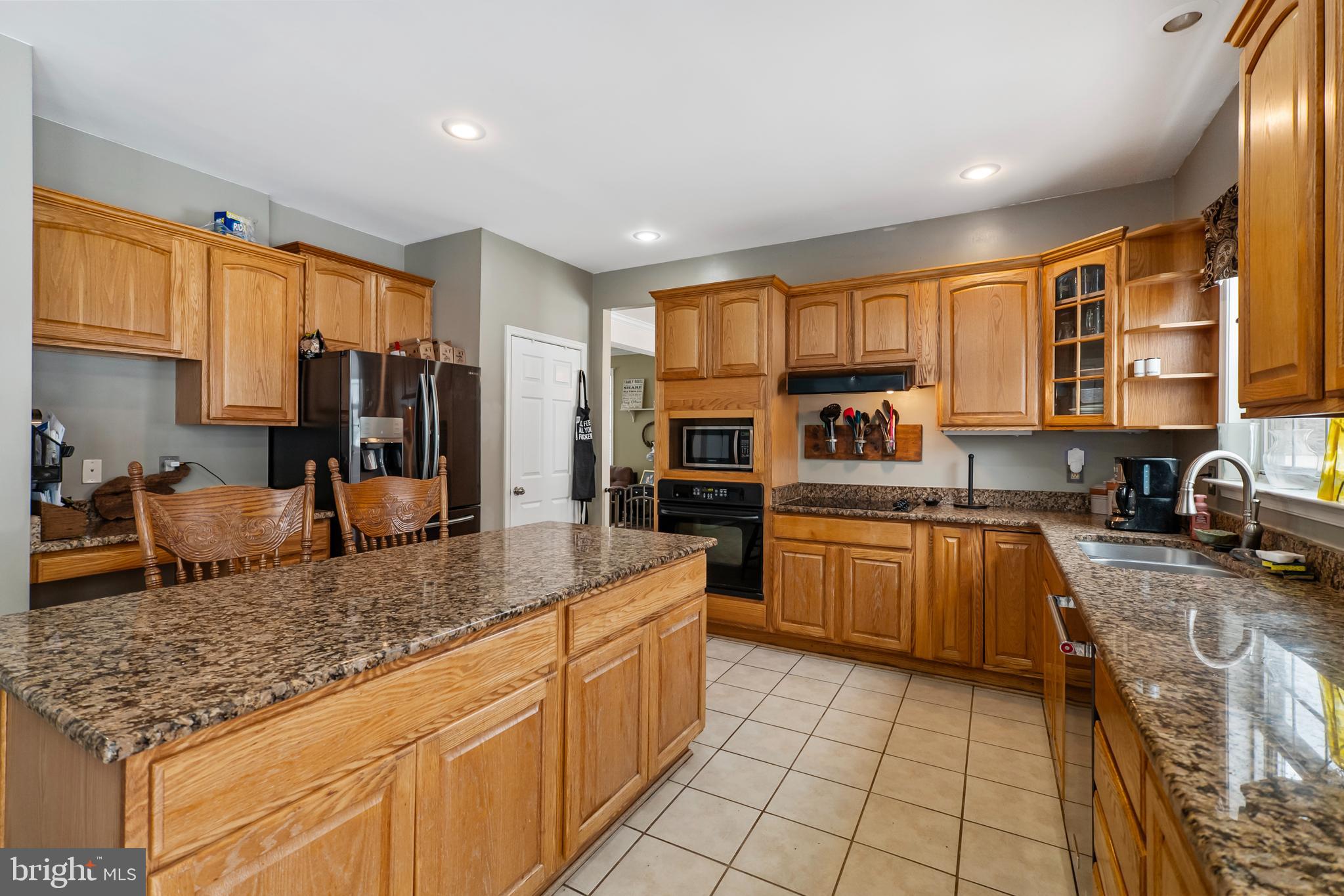 SUMMIT VIEW ESTATES - Residential