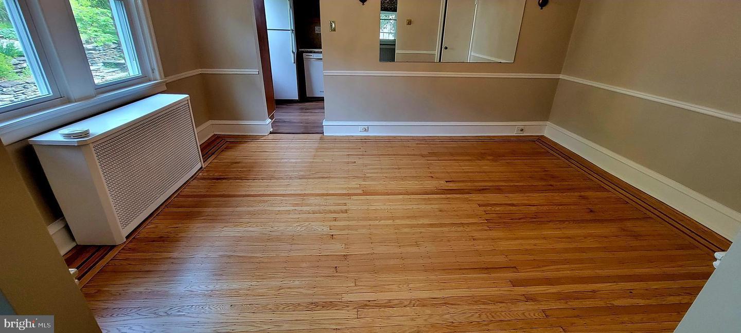FOX CHASE - Residential