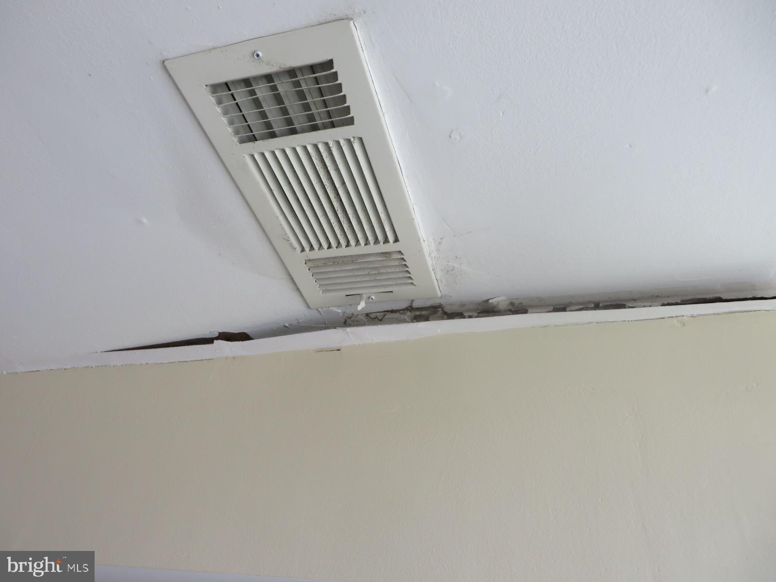 BEDFORD TOWNE CONDO - Residential