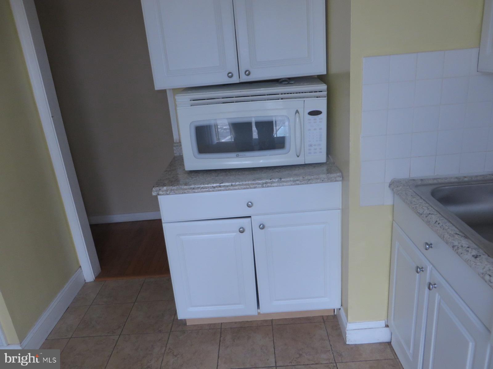 BEDFORD TOWNE CONDO - Residential