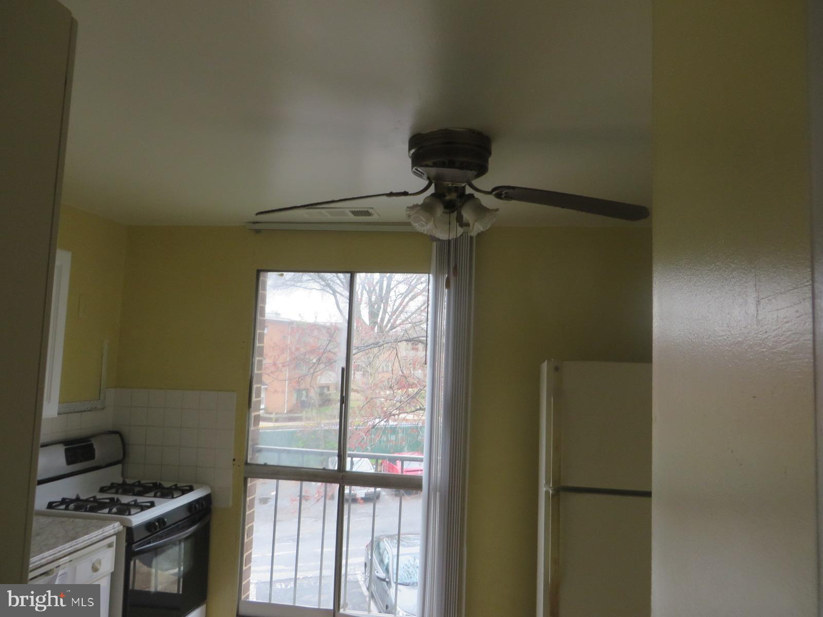 BEDFORD TOWNE CONDO - Residential