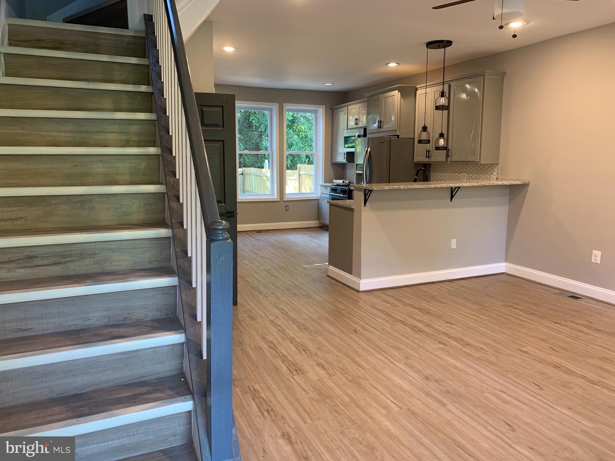 PARK CIRCLE - Residential Lease