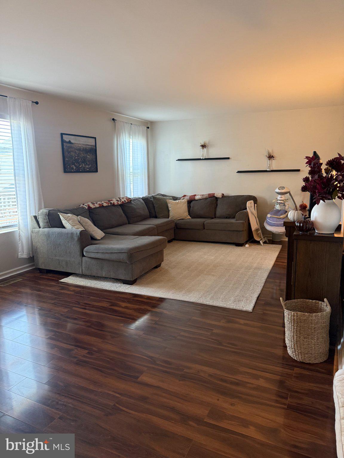 148 W IMPERIAL DRIVE