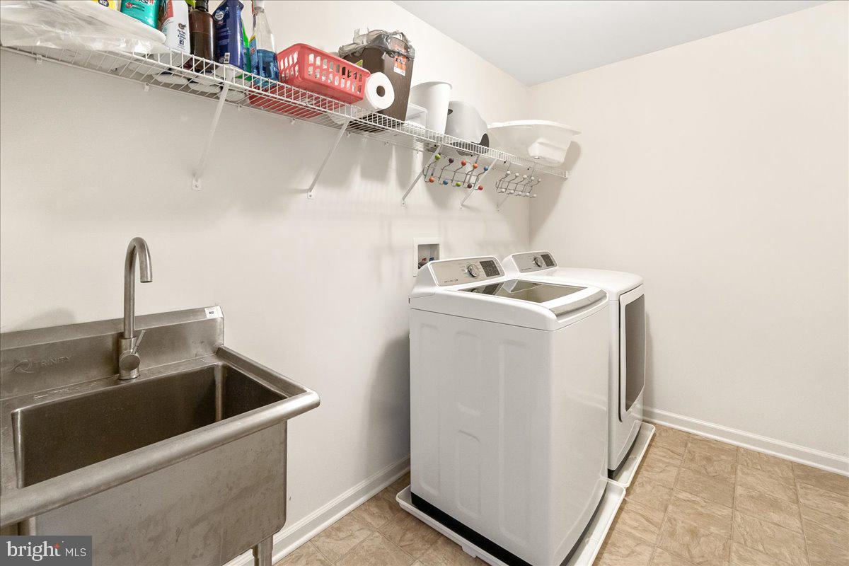 GLADHILL ESTATES - Residential