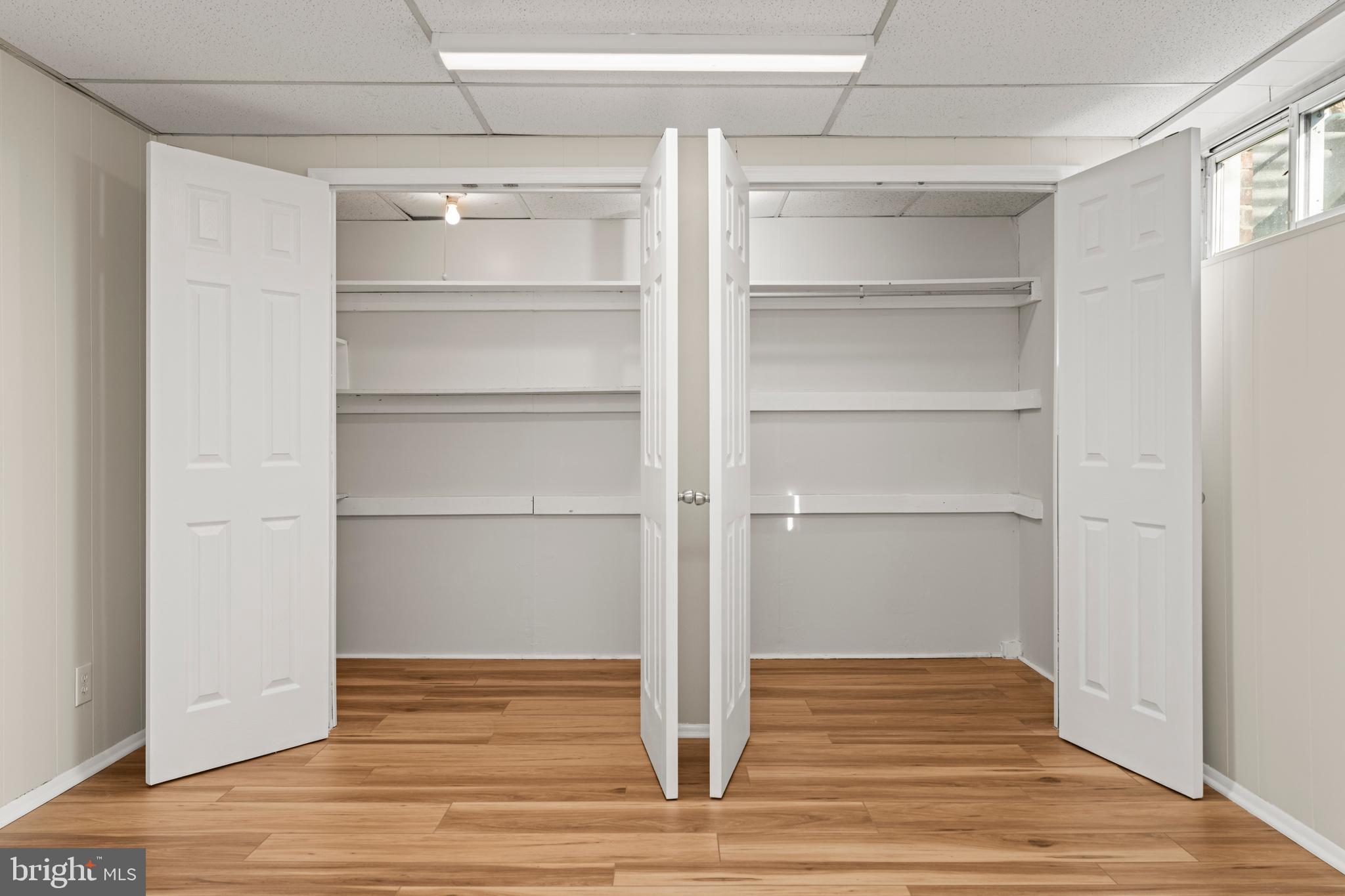 CROFTON TOWNE/PARK - Residential