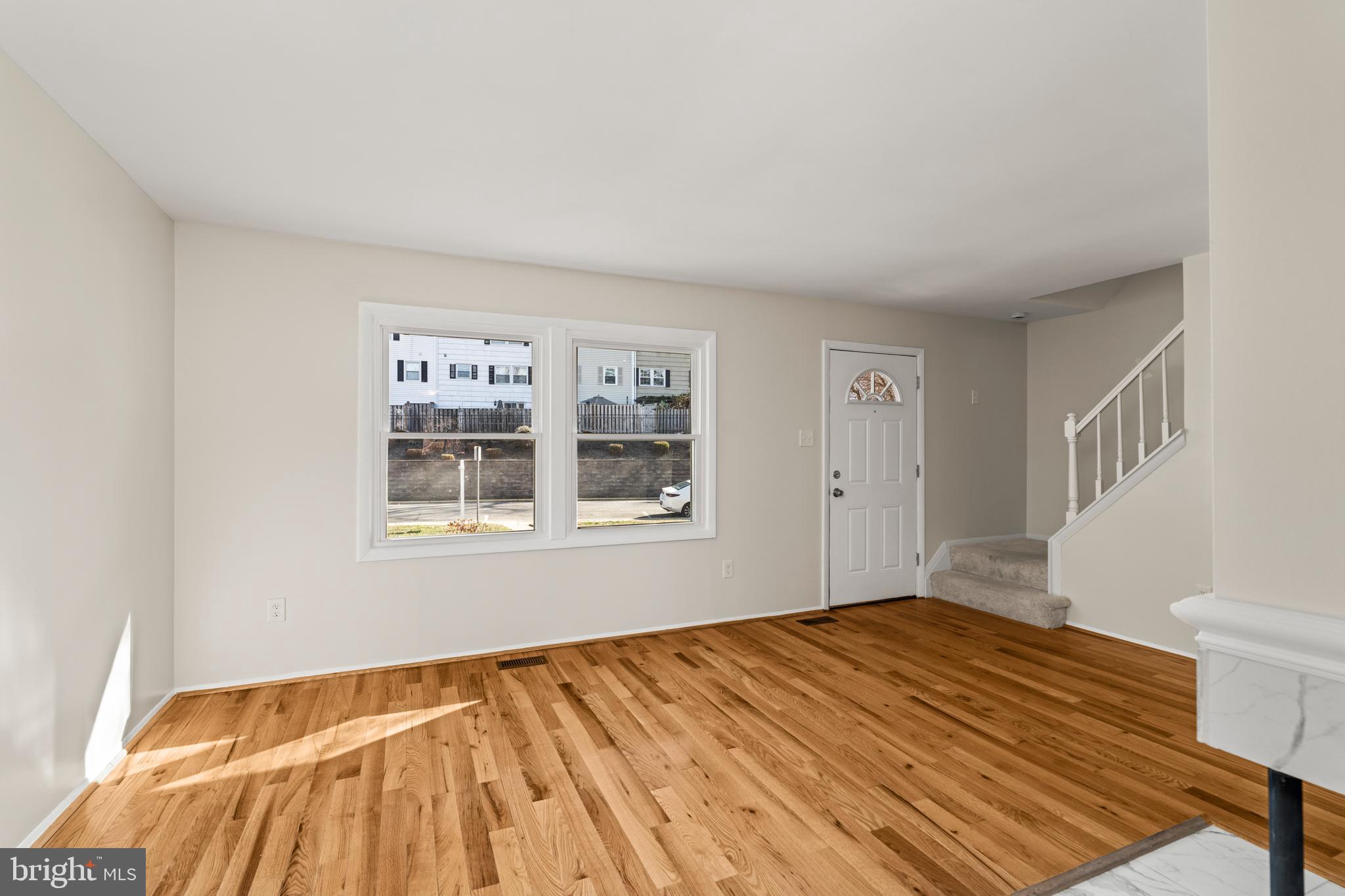 CROFTON TOWNE/PARK - Residential