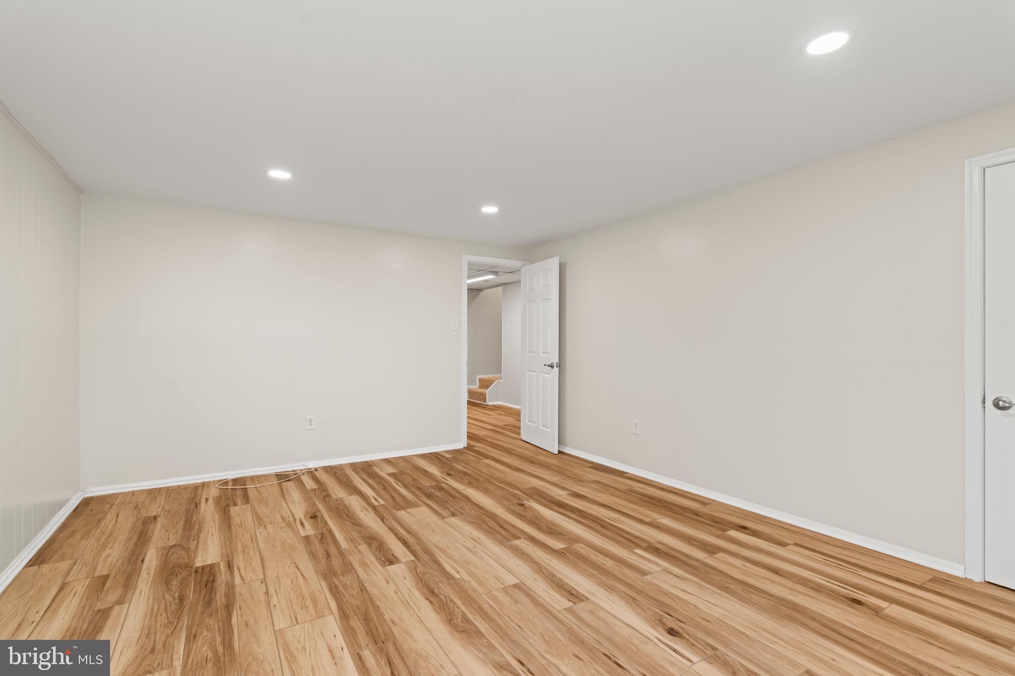 CROFTON TOWNE/PARK - Residential