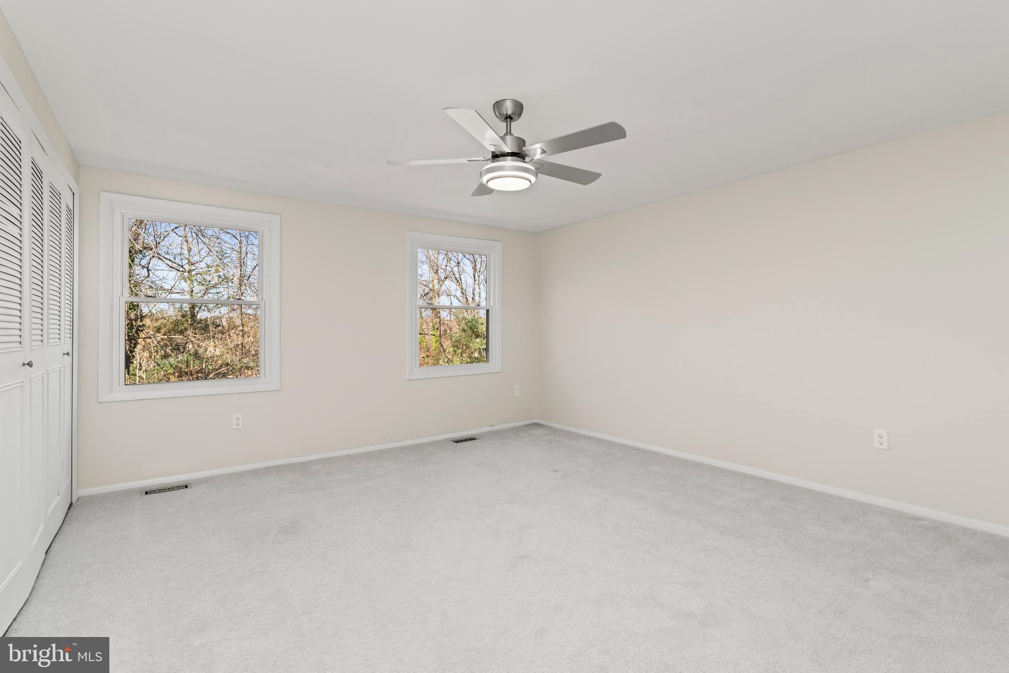 CROFTON TOWNE/PARK - Residential