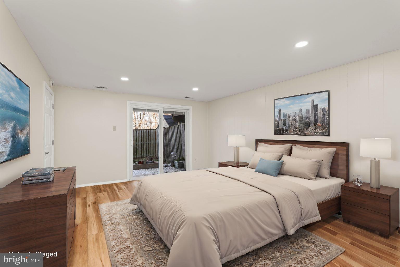 CROFTON TOWNE/PARK - Residential