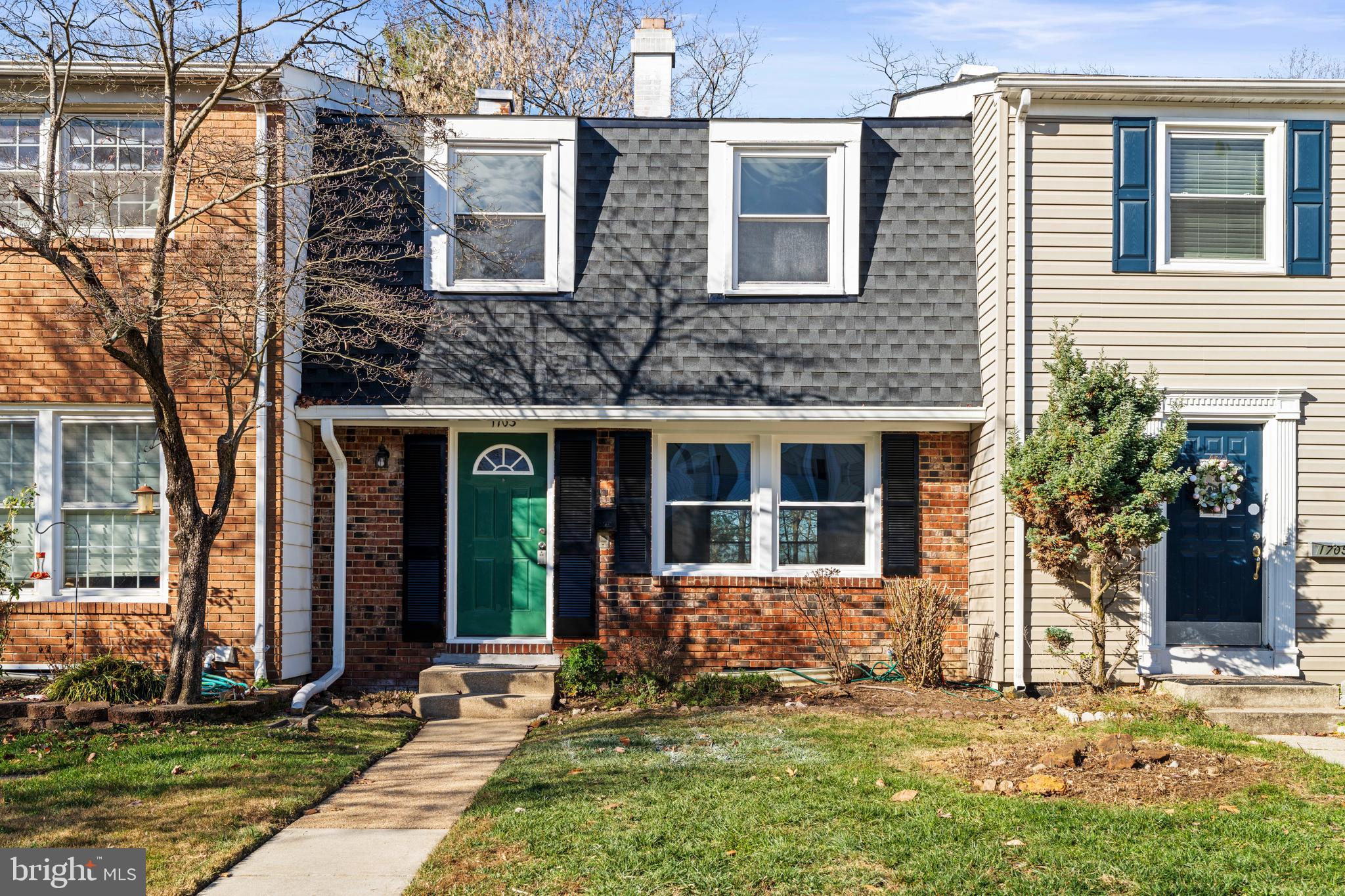 CROFTON TOWNE/PARK - Residential