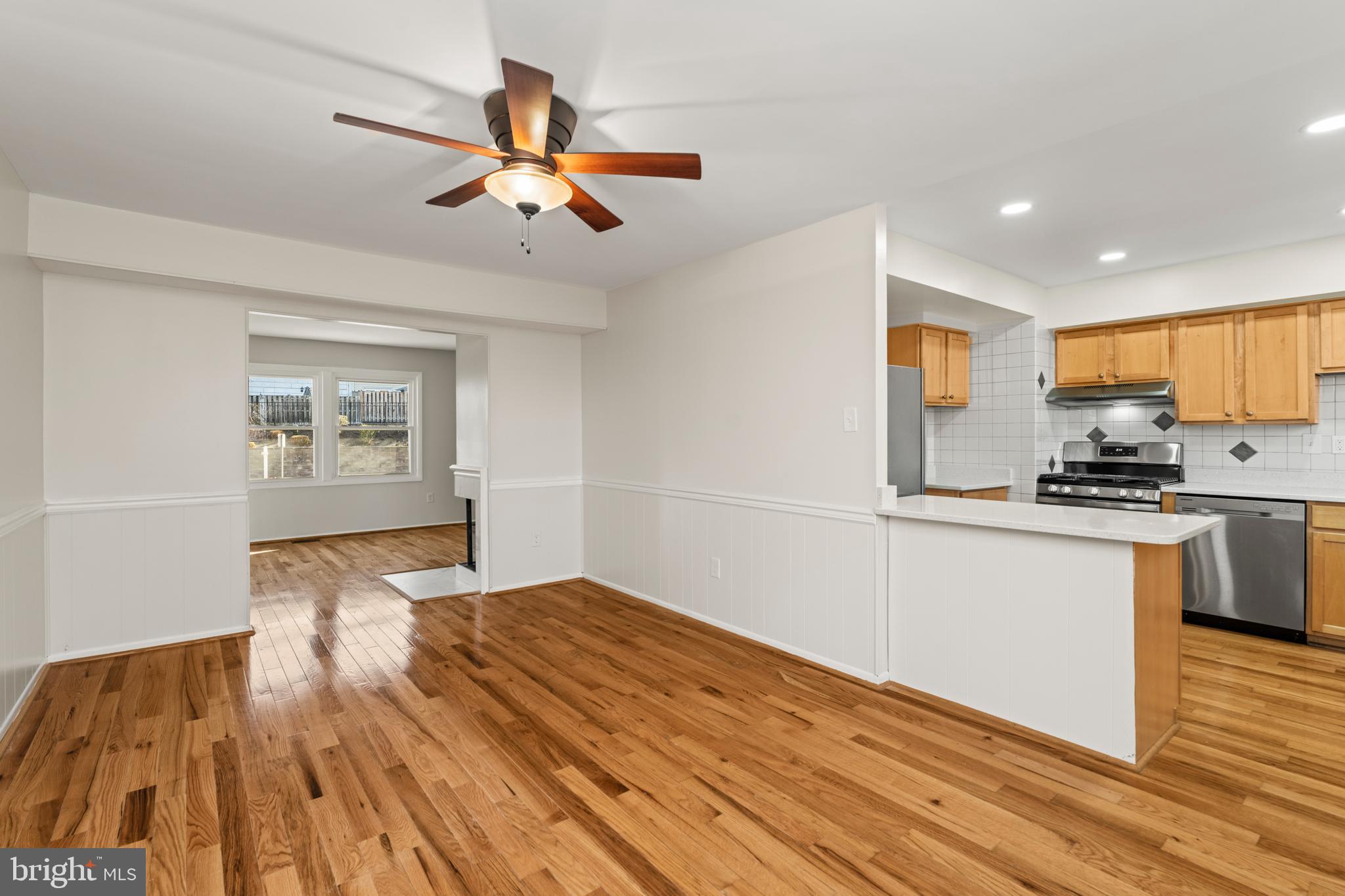 CROFTON TOWNE/PARK - Residential