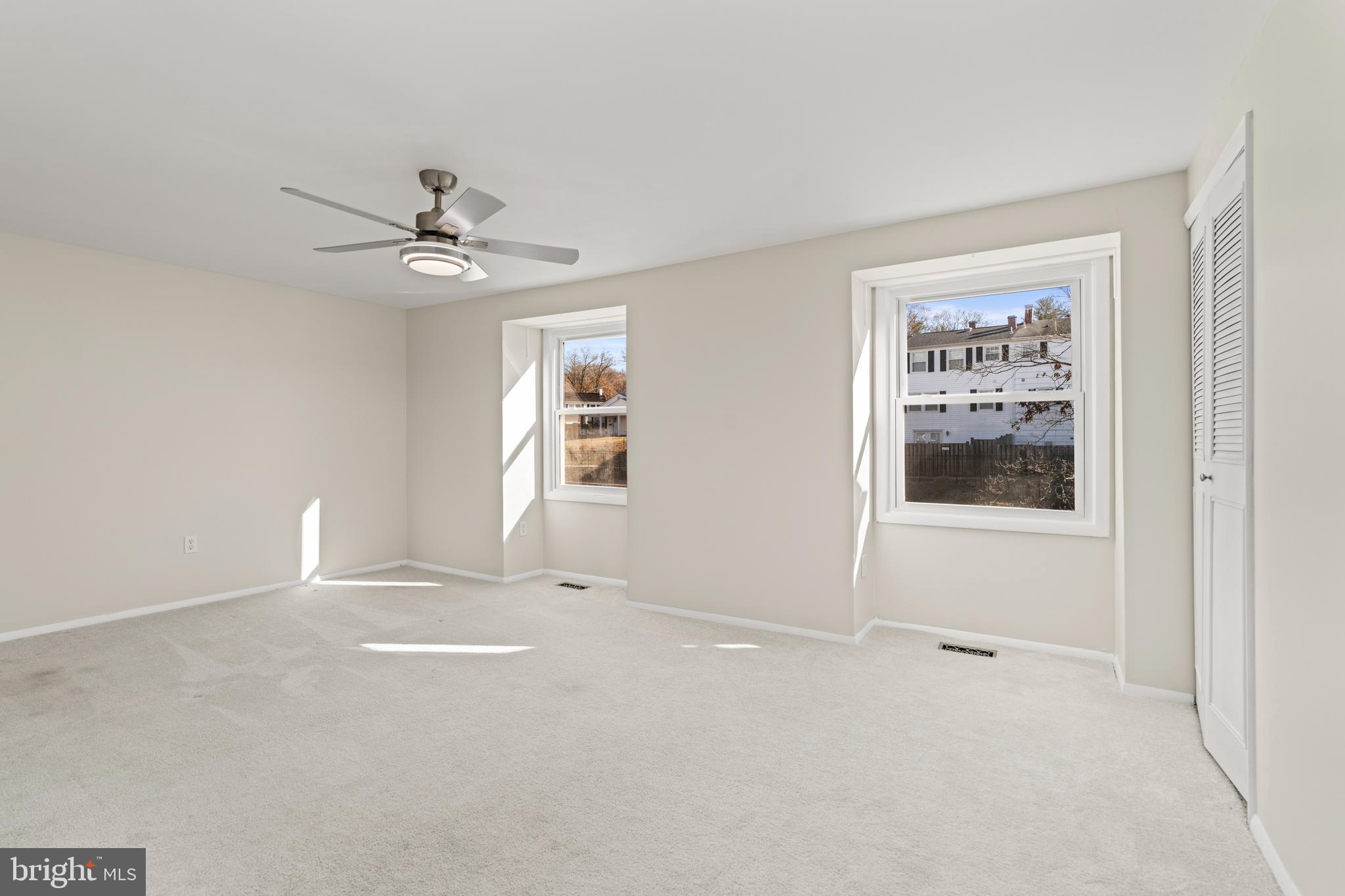 CROFTON TOWNE/PARK - Residential