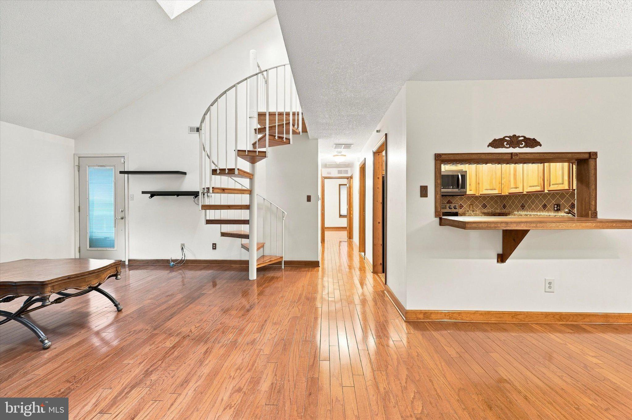 4703 B DUNBARTON ROAD