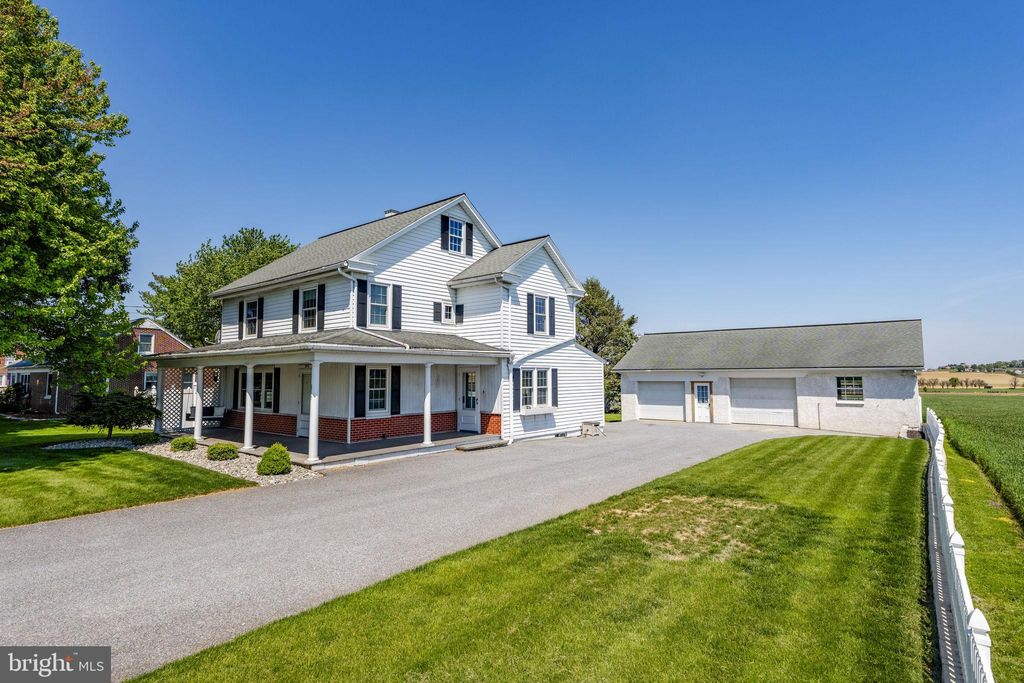 Photo of 3717 Old Philadelphia Pike, GORDONVILLE, PA 17529 (MLS # PALA2089176)