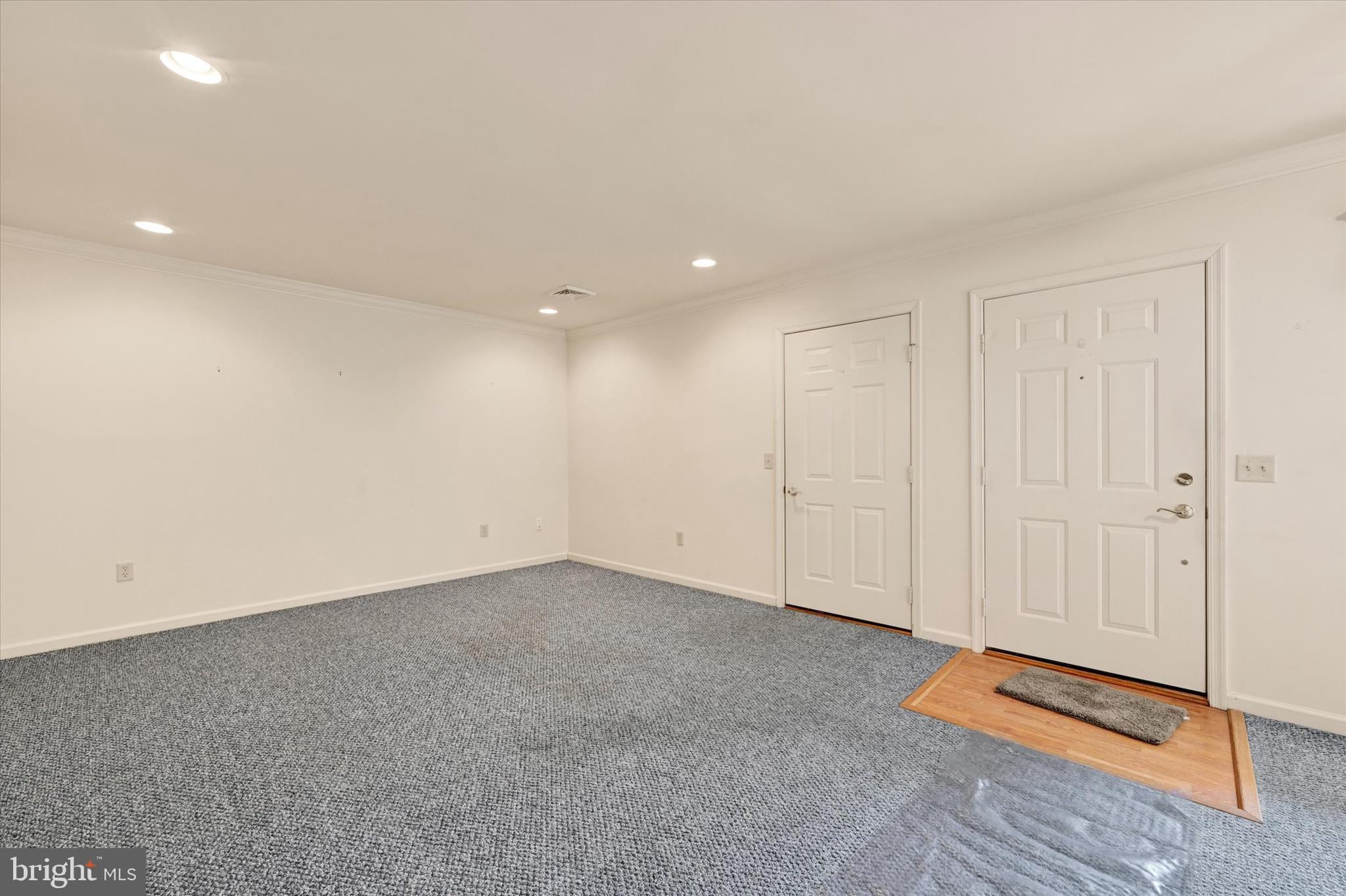 EQUINE MEADOWS - Residential