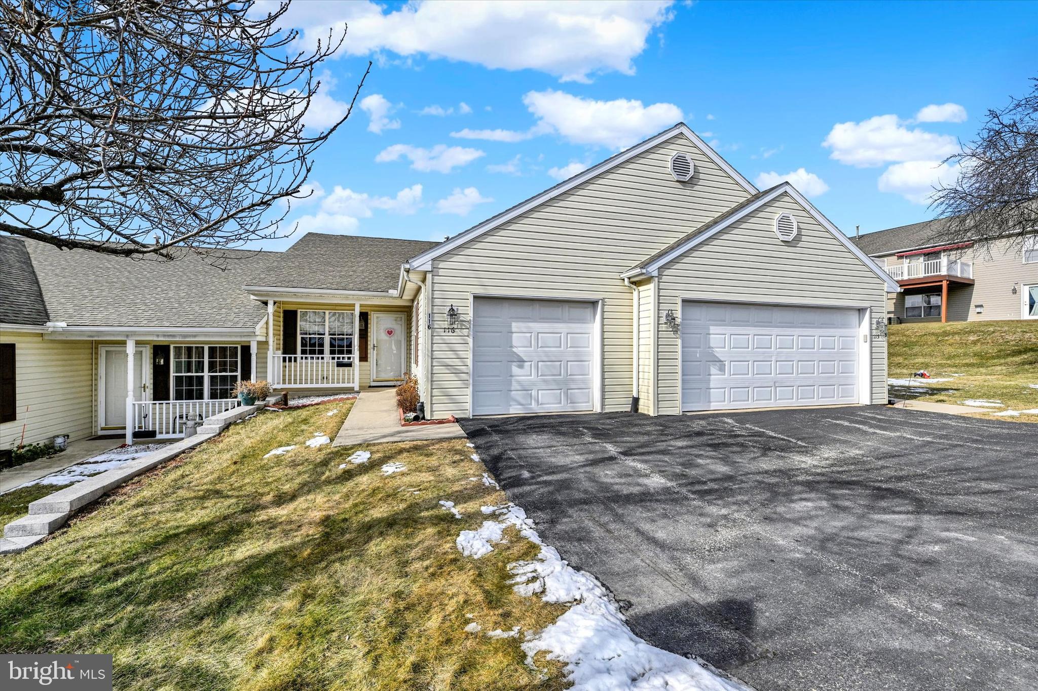 EQUINE MEADOWS - Residential