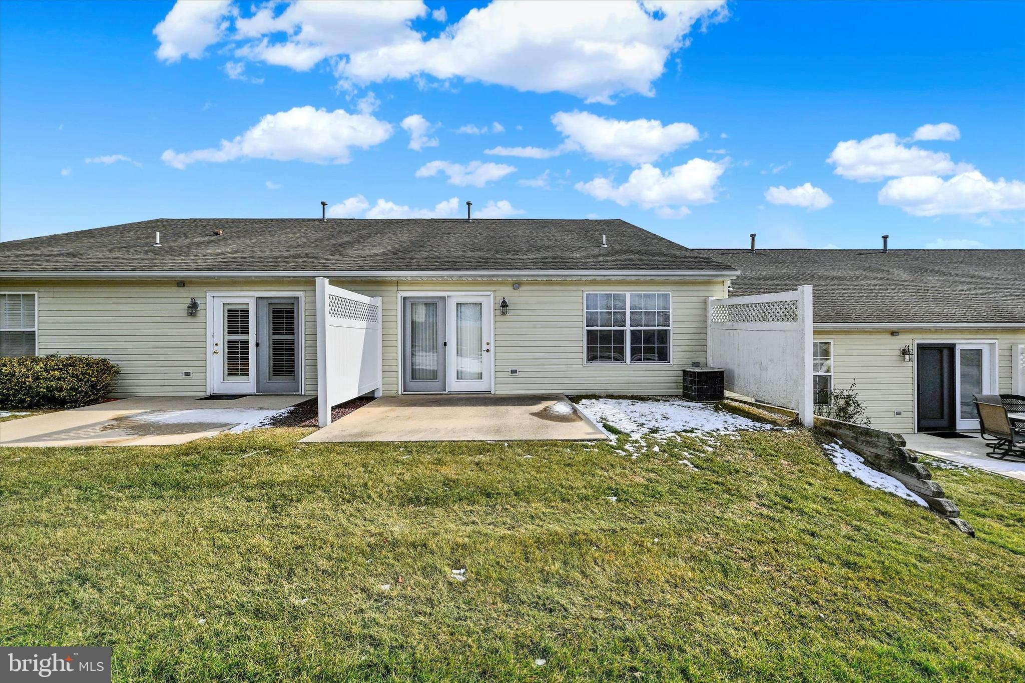 EQUINE MEADOWS - Residential