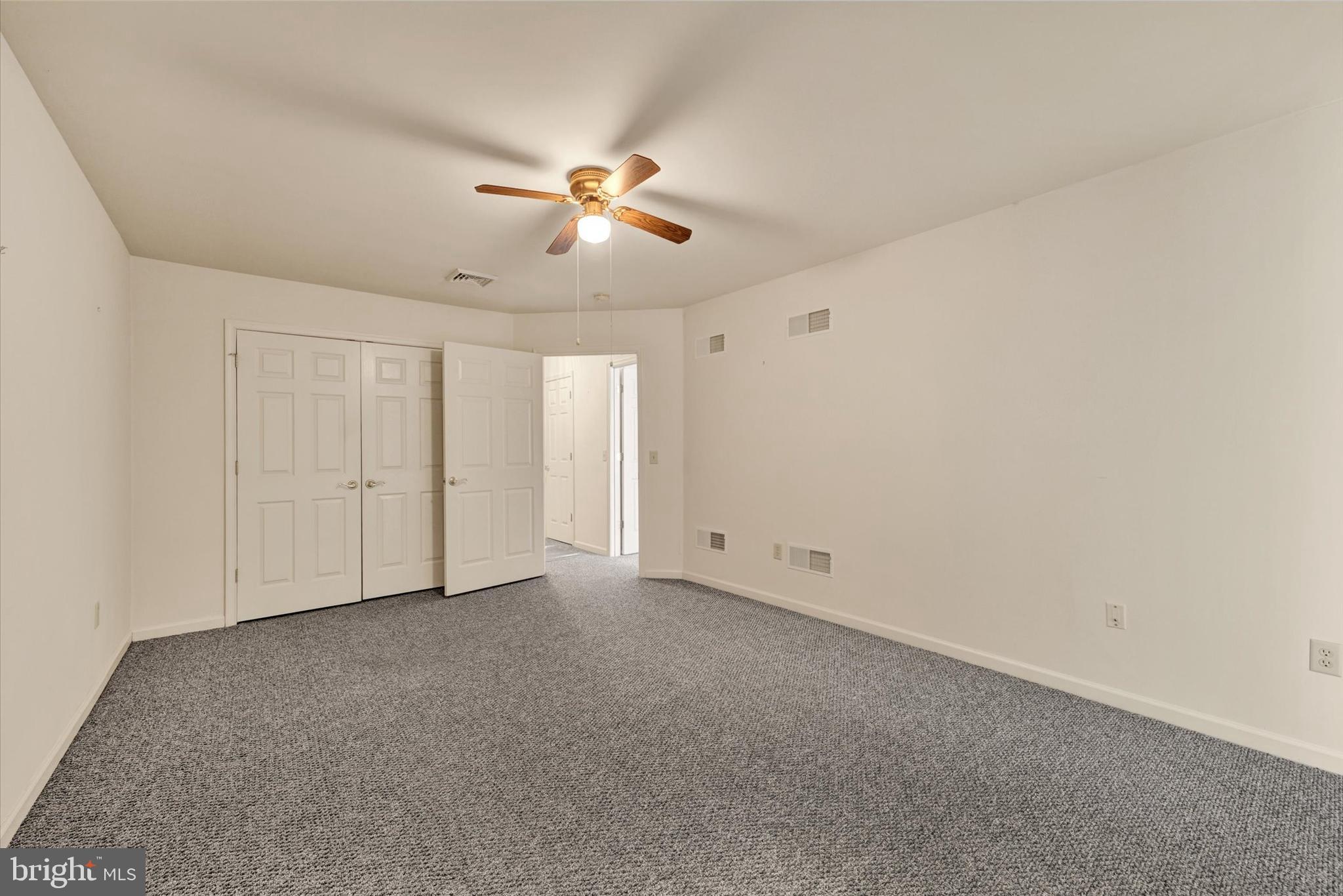 EQUINE MEADOWS - Residential