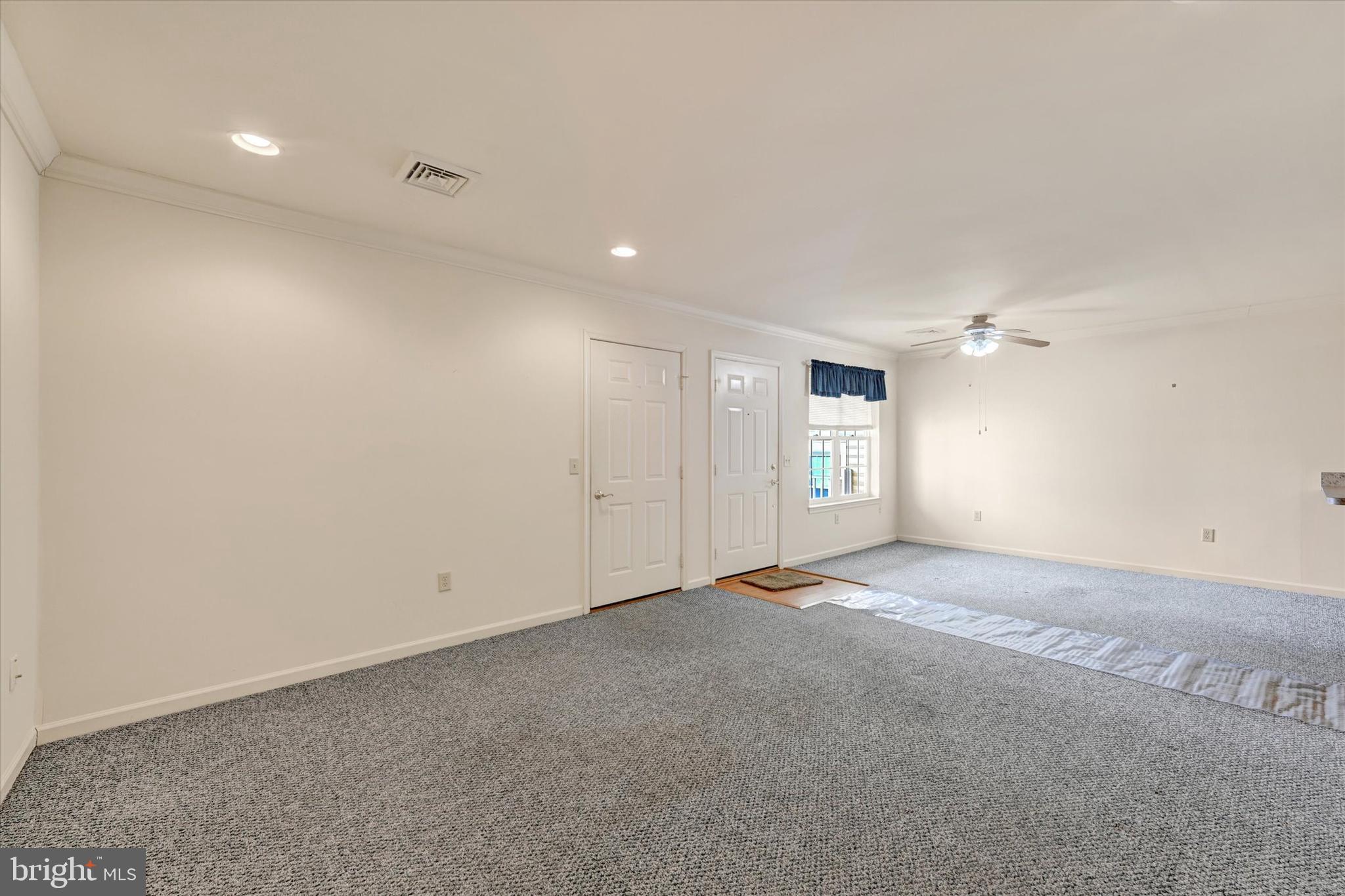 EQUINE MEADOWS - Residential