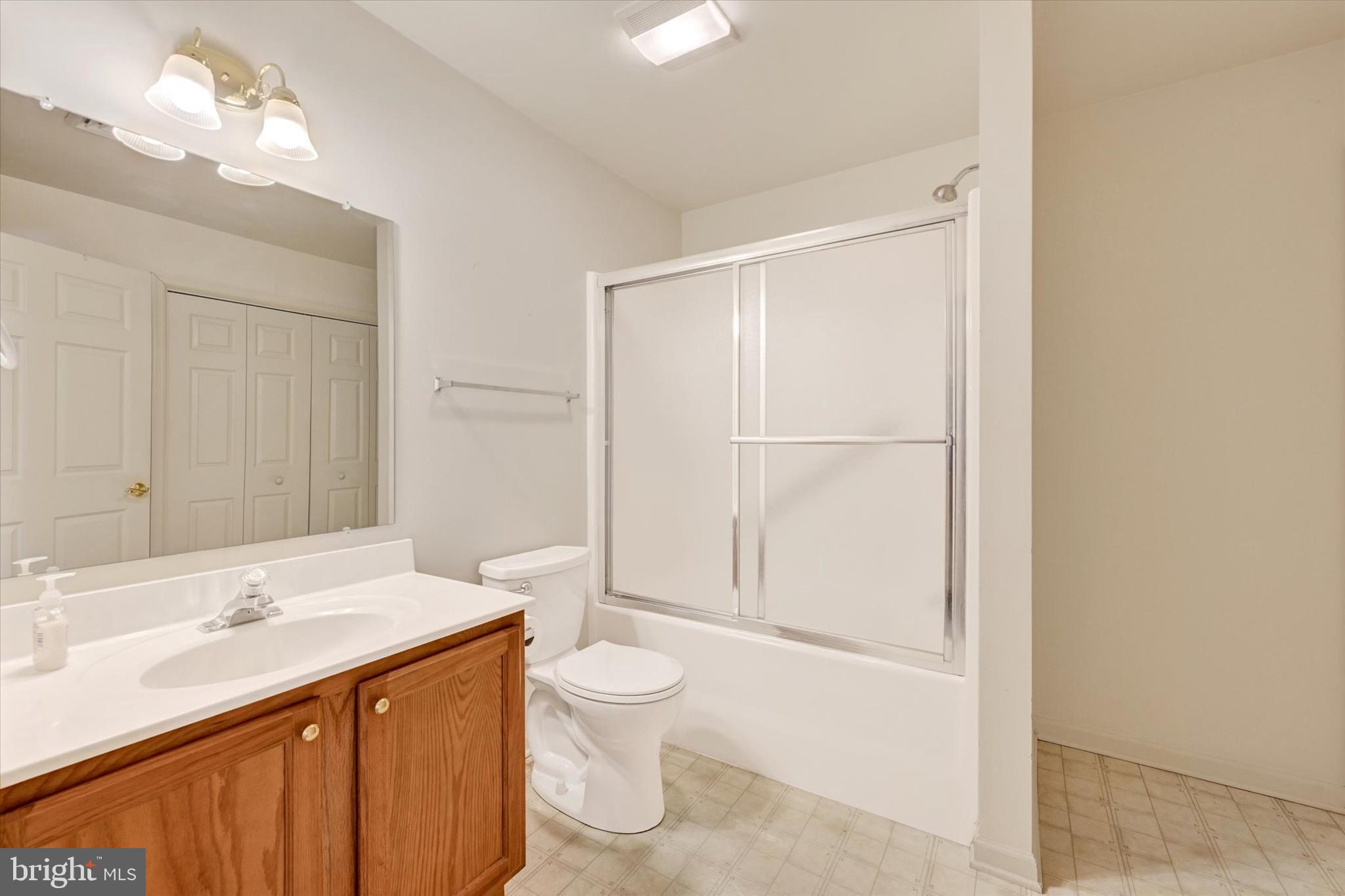 EQUINE MEADOWS - Residential