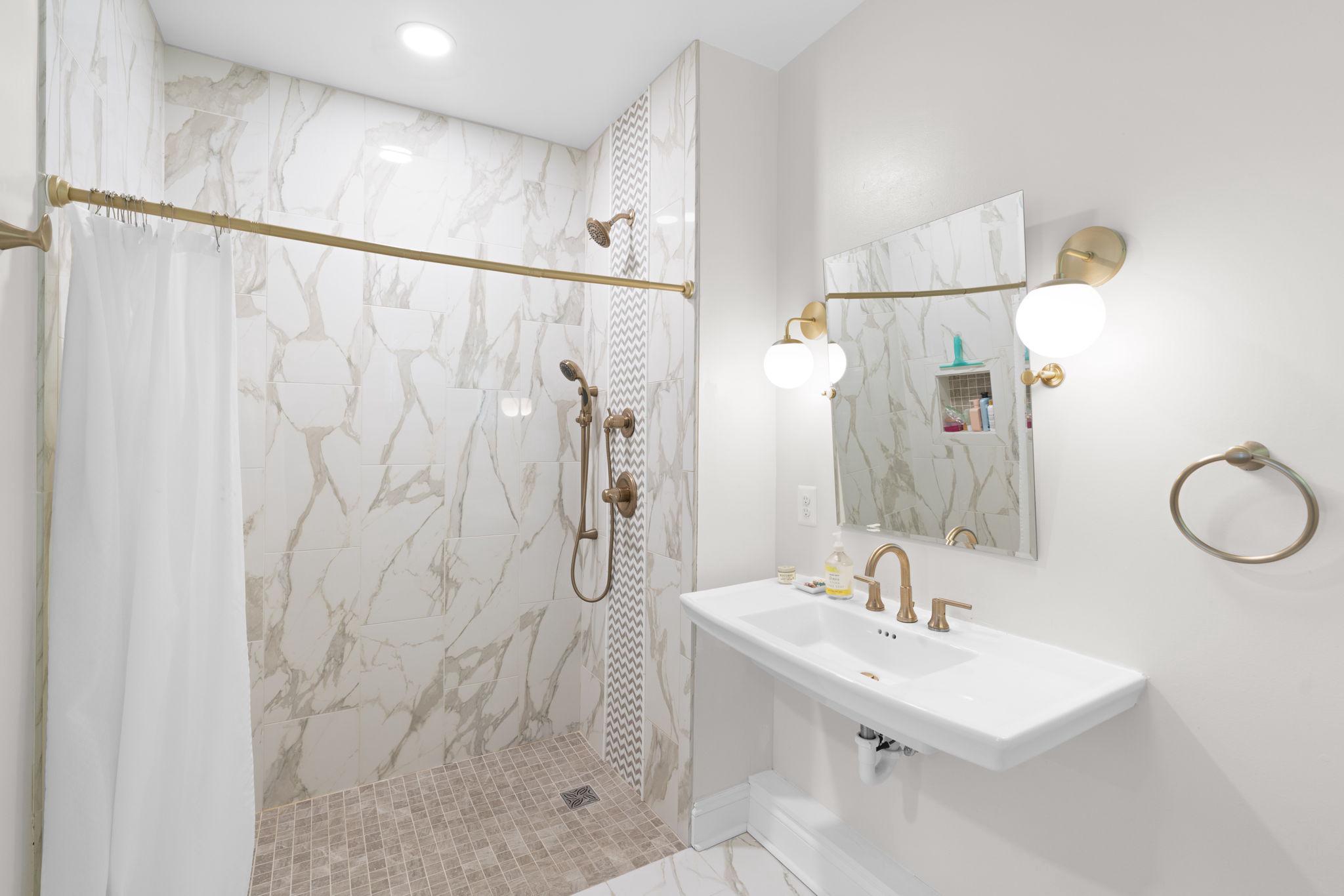 IDLEWYLDE - Residential