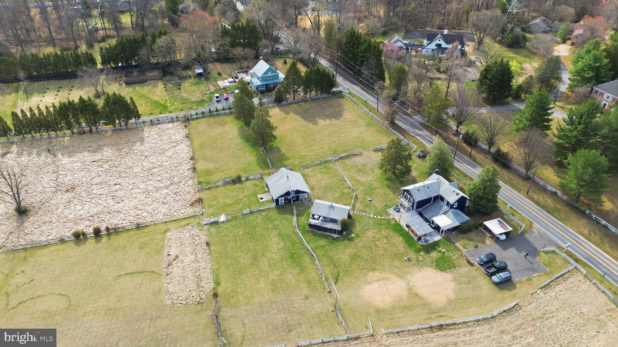 DARNESTOWN OUTSIDE - Residential