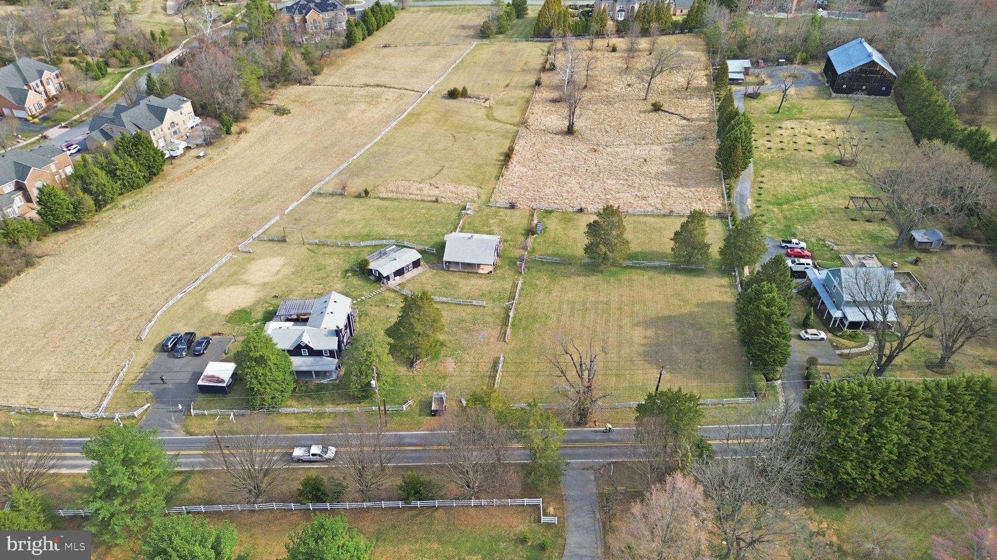 DARNESTOWN OUTSIDE - Residential