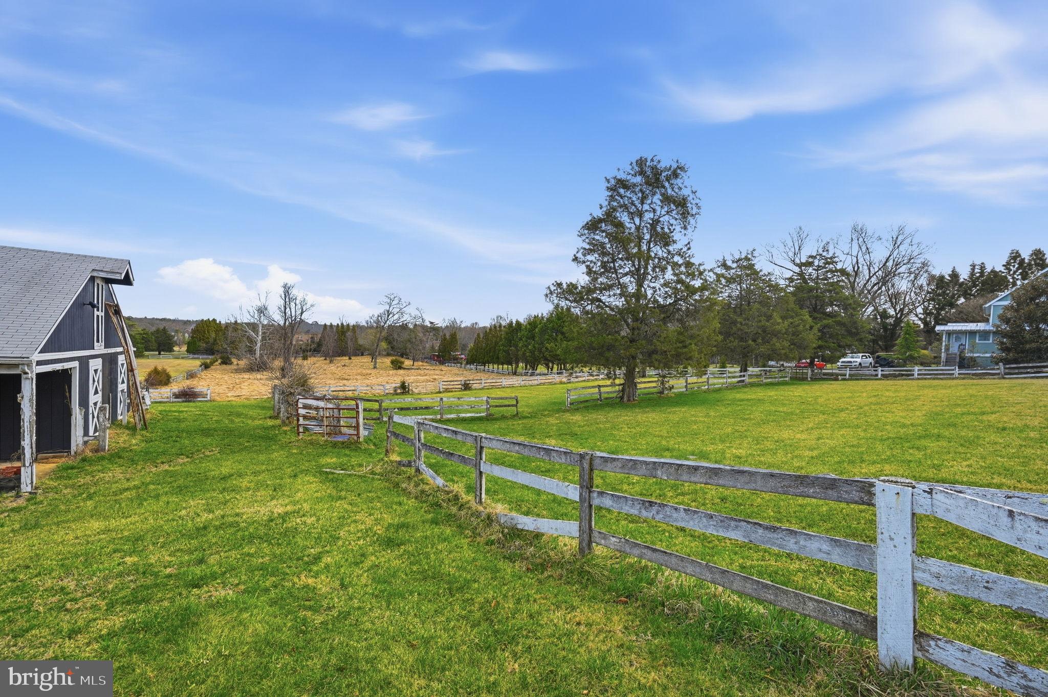 DARNESTOWN OUTSIDE - Residential