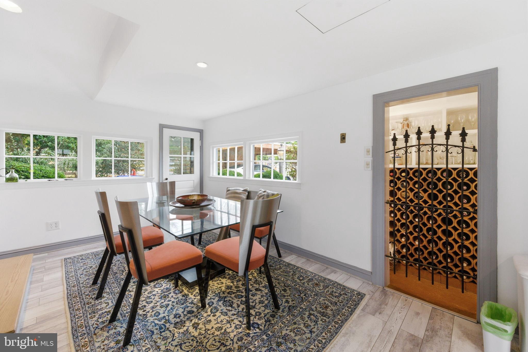 DARNESTOWN OUTSIDE - Residential