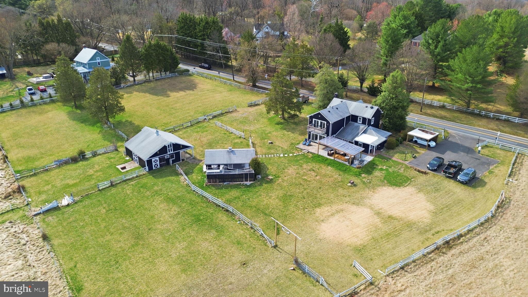 DARNESTOWN OUTSIDE - Residential