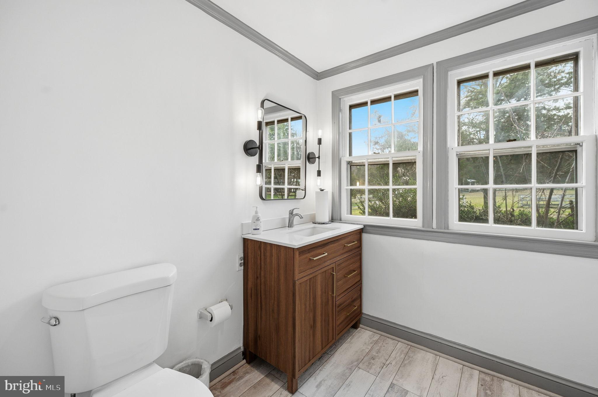 DARNESTOWN OUTSIDE - Residential