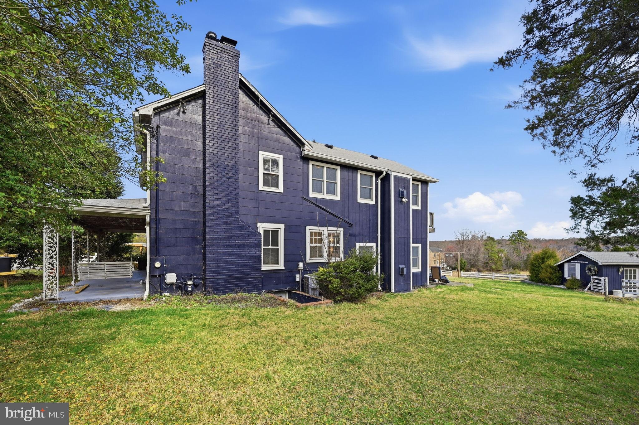 DARNESTOWN OUTSIDE - Residential